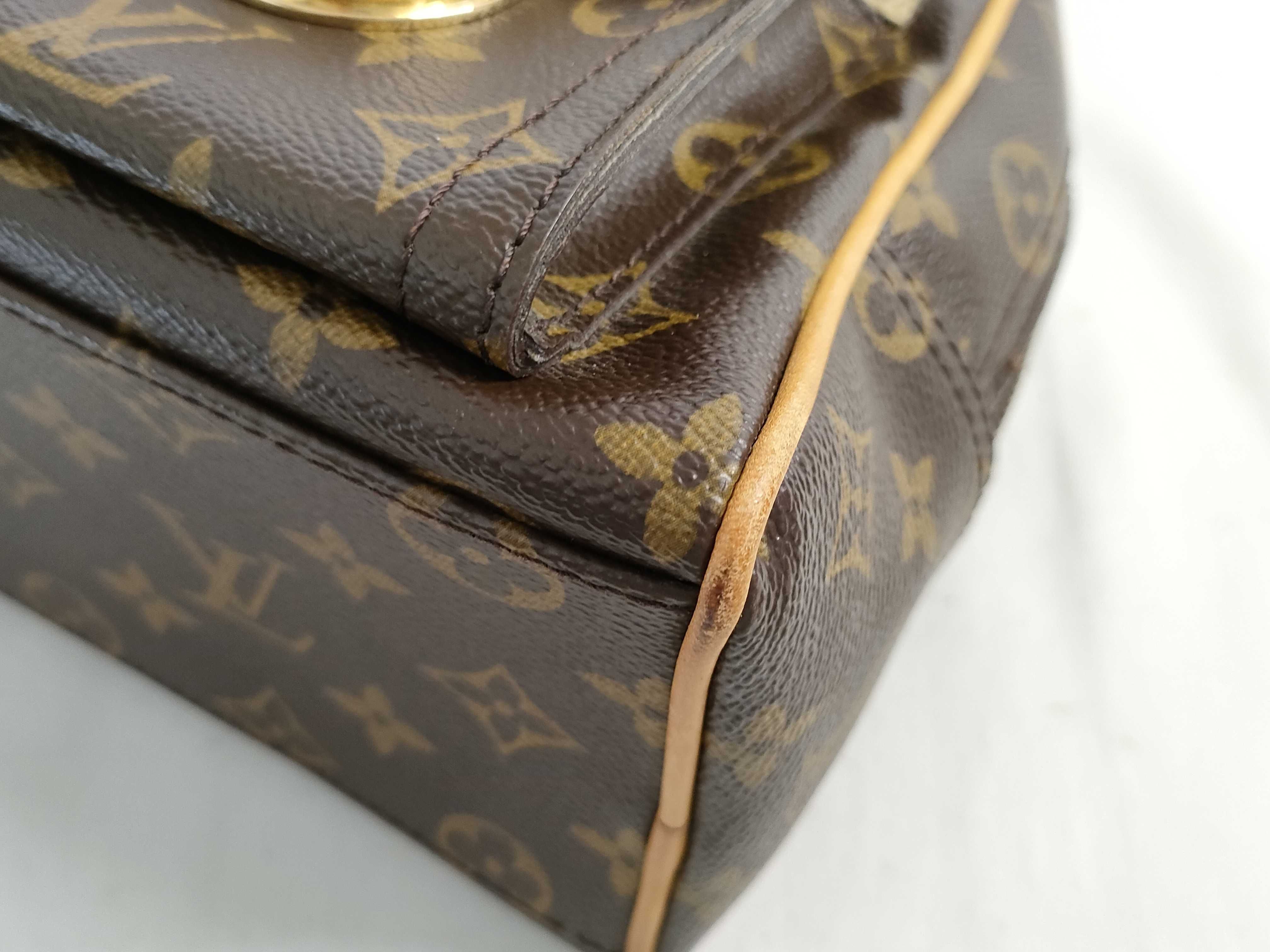Monogram Louis Vuitton Manhattan Handbag (No serial number) — view 6