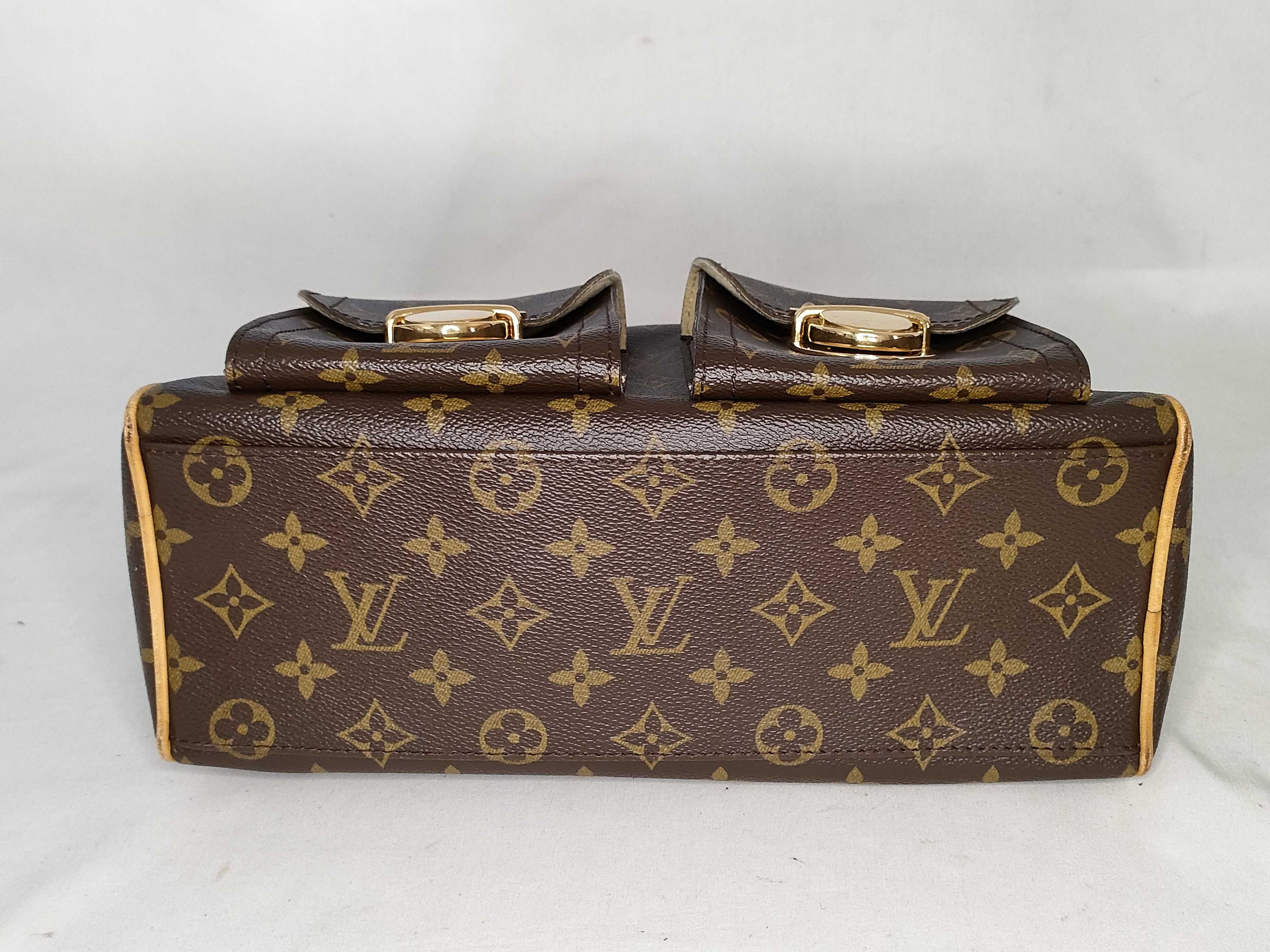 Monogram Louis Vuitton Manhattan Handbag (No serial number) — view 7