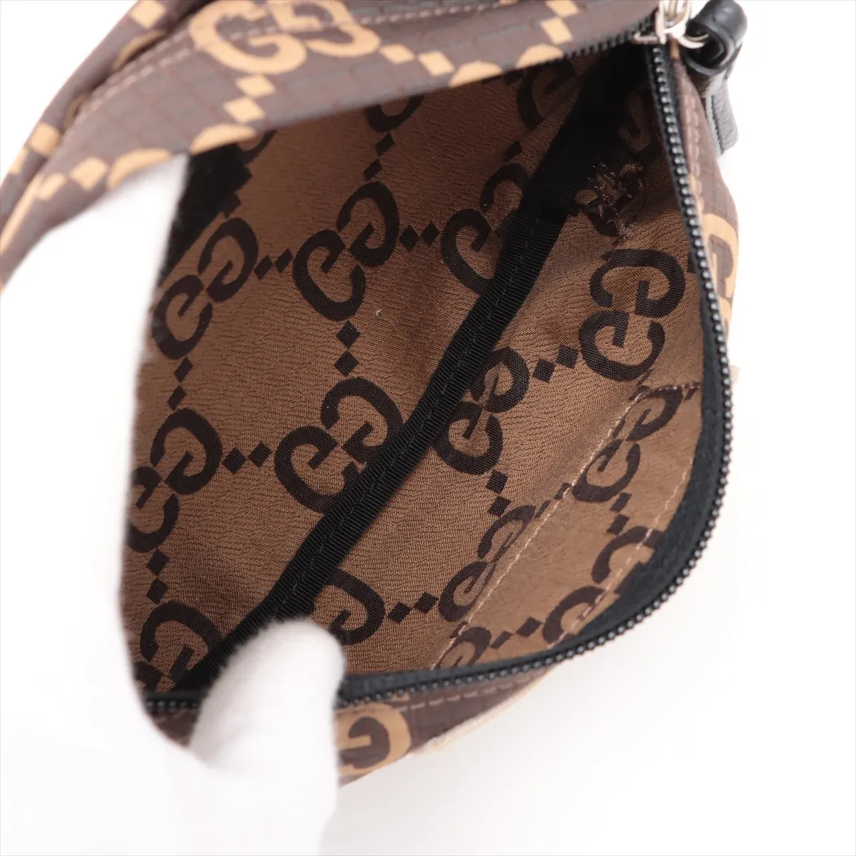 GG Nylon x Leather Waist Pouch Brown 767934 — view 6