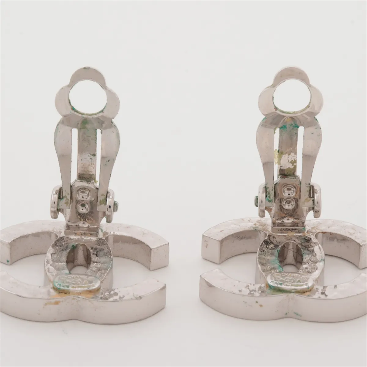 Cocomark 04A Earrings (for both ears) Metal Black x Silver — view 4