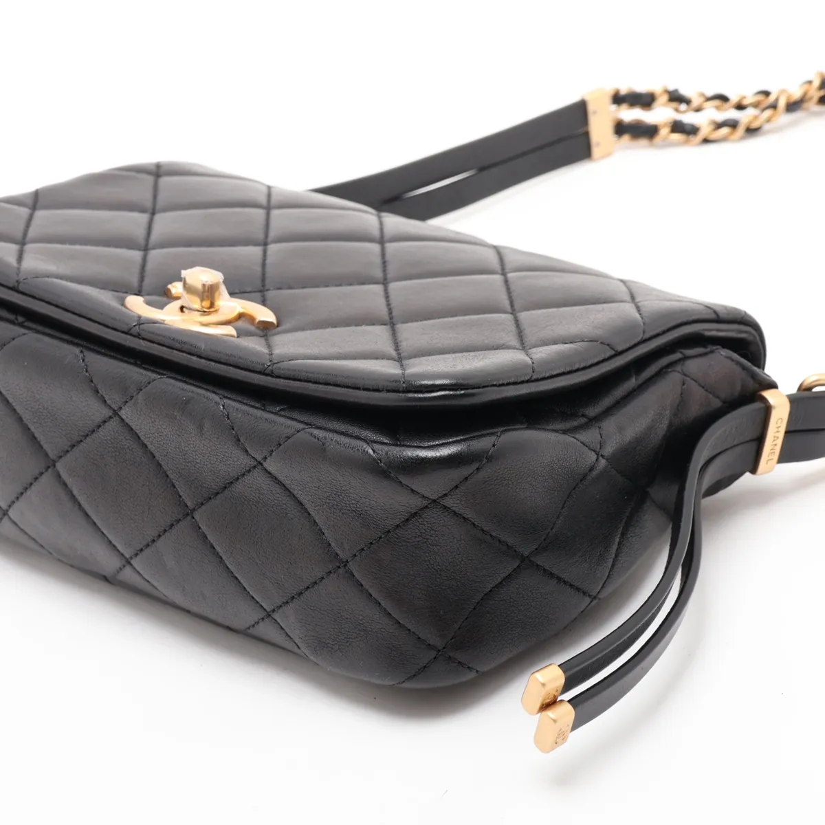 Matelassé Lambskin Chain Shoulder Bag, Black with Gold Hardware, U0JN1T7J, Random Plate — view 3
