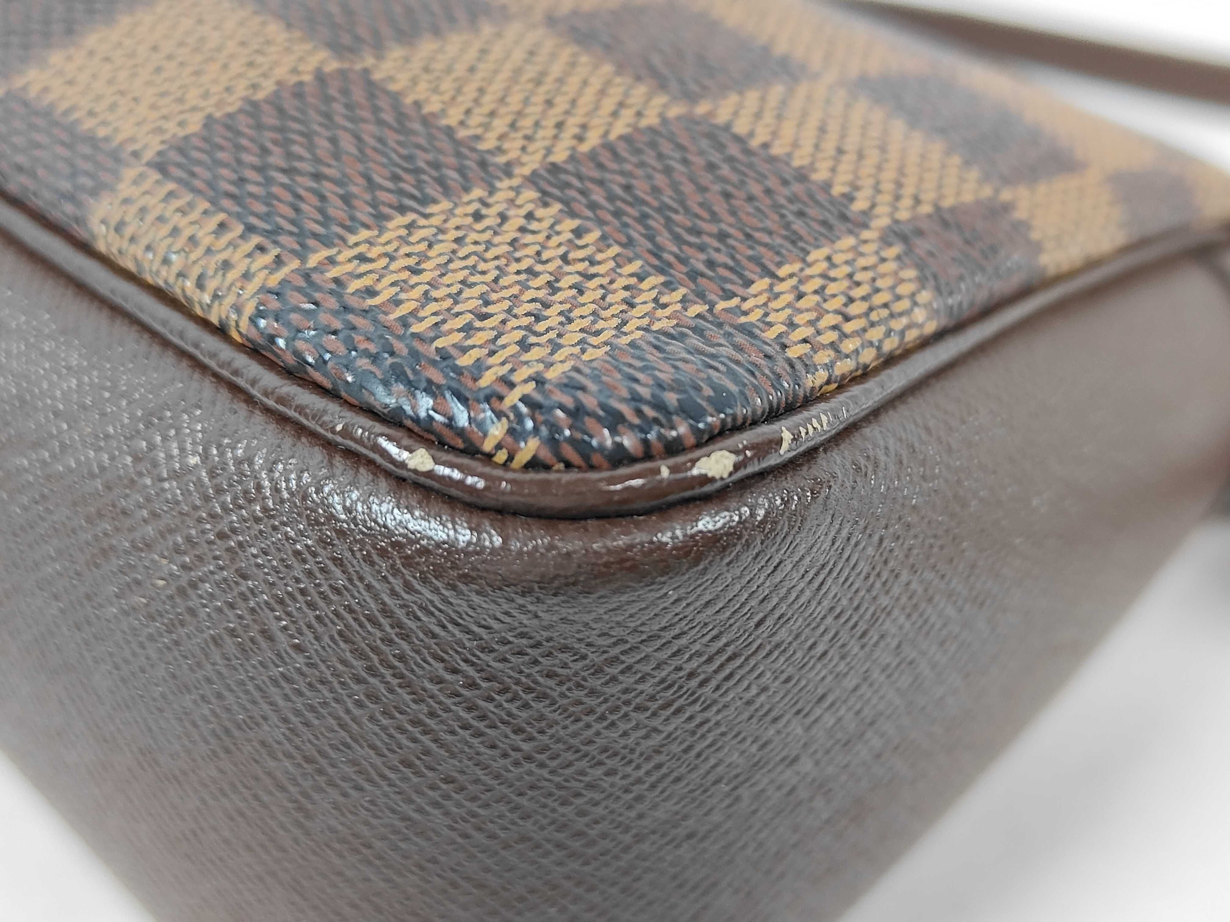 Damier Vuitton Damier Trouse Makeup N51982 Brown SP0043 Shoulder Bag — view 6