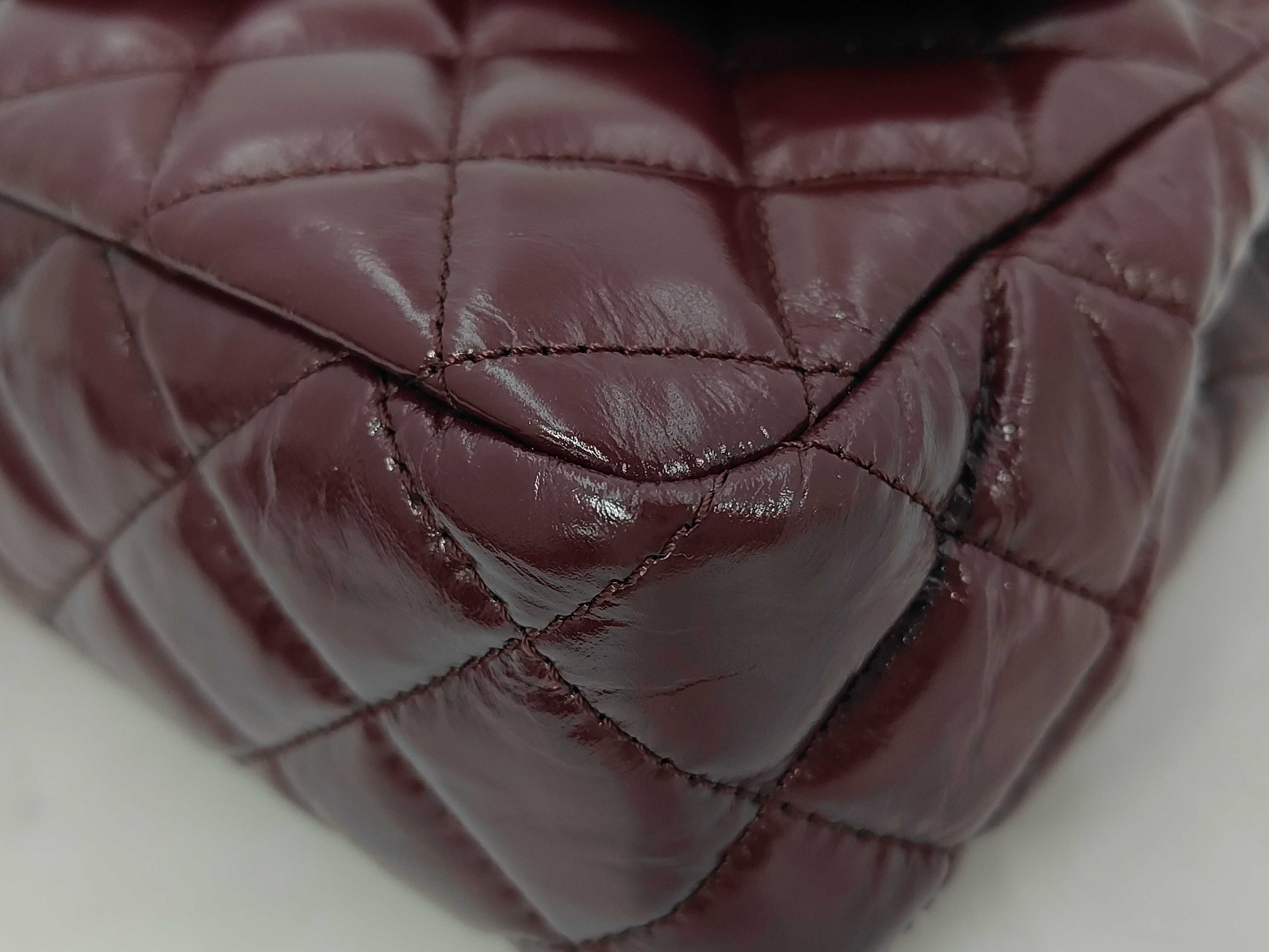 Mat Shiny Hobo Bag Shoulder Bag — view 3