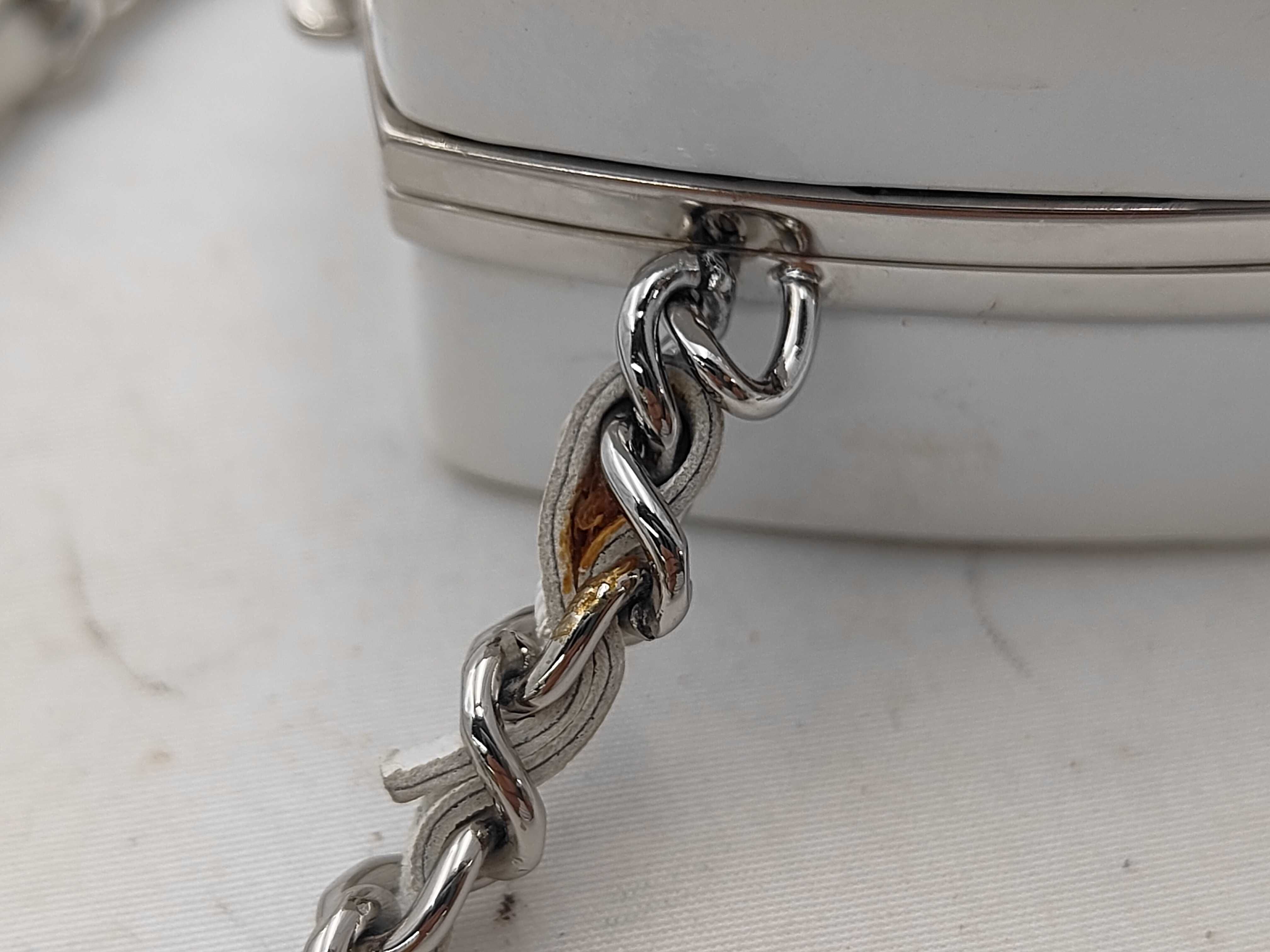 2021-2022 CC Mark Mirror Necklace/FF16385/WS16385 Other Accessories — view 5