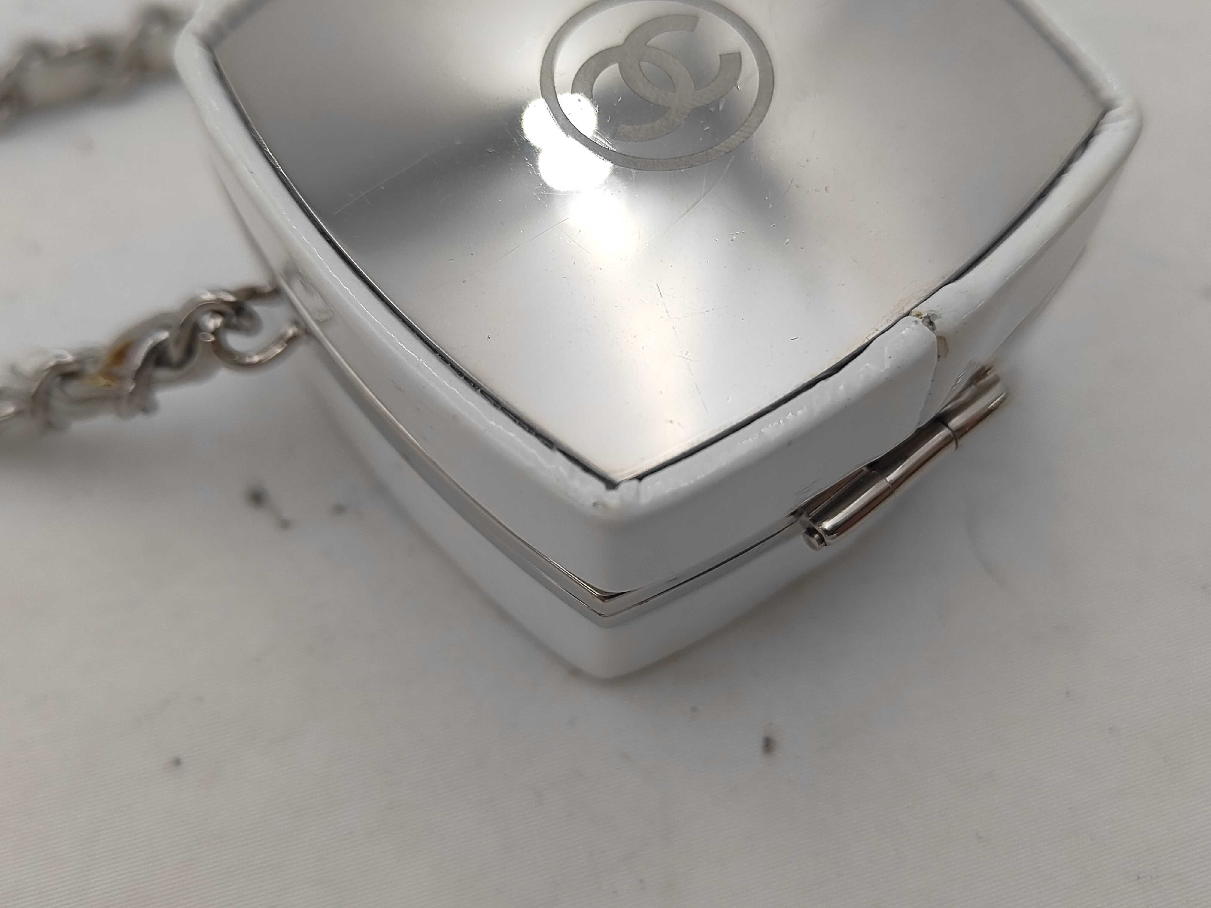 2021-2022 CC Mark Mirror Necklace/FF16385/WS16385 Other Accessories — view 6