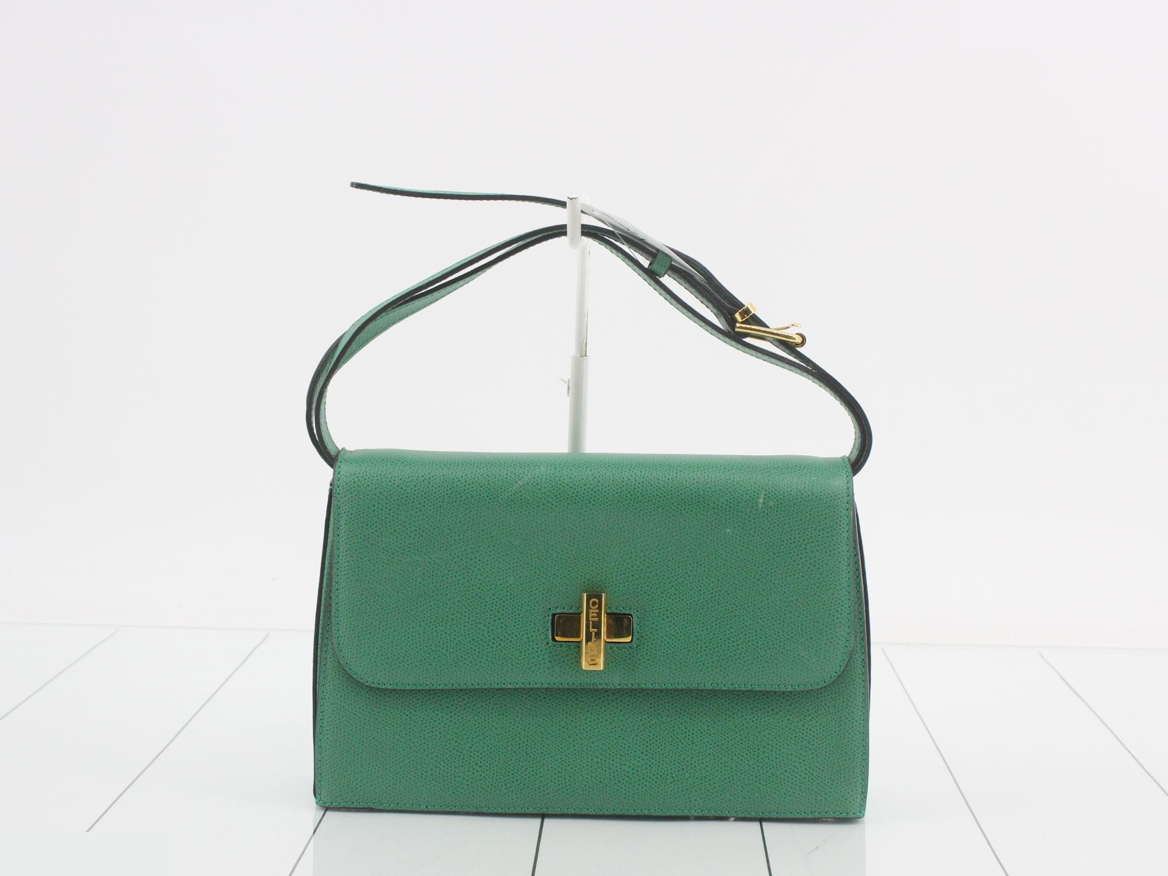 Shoulder bag