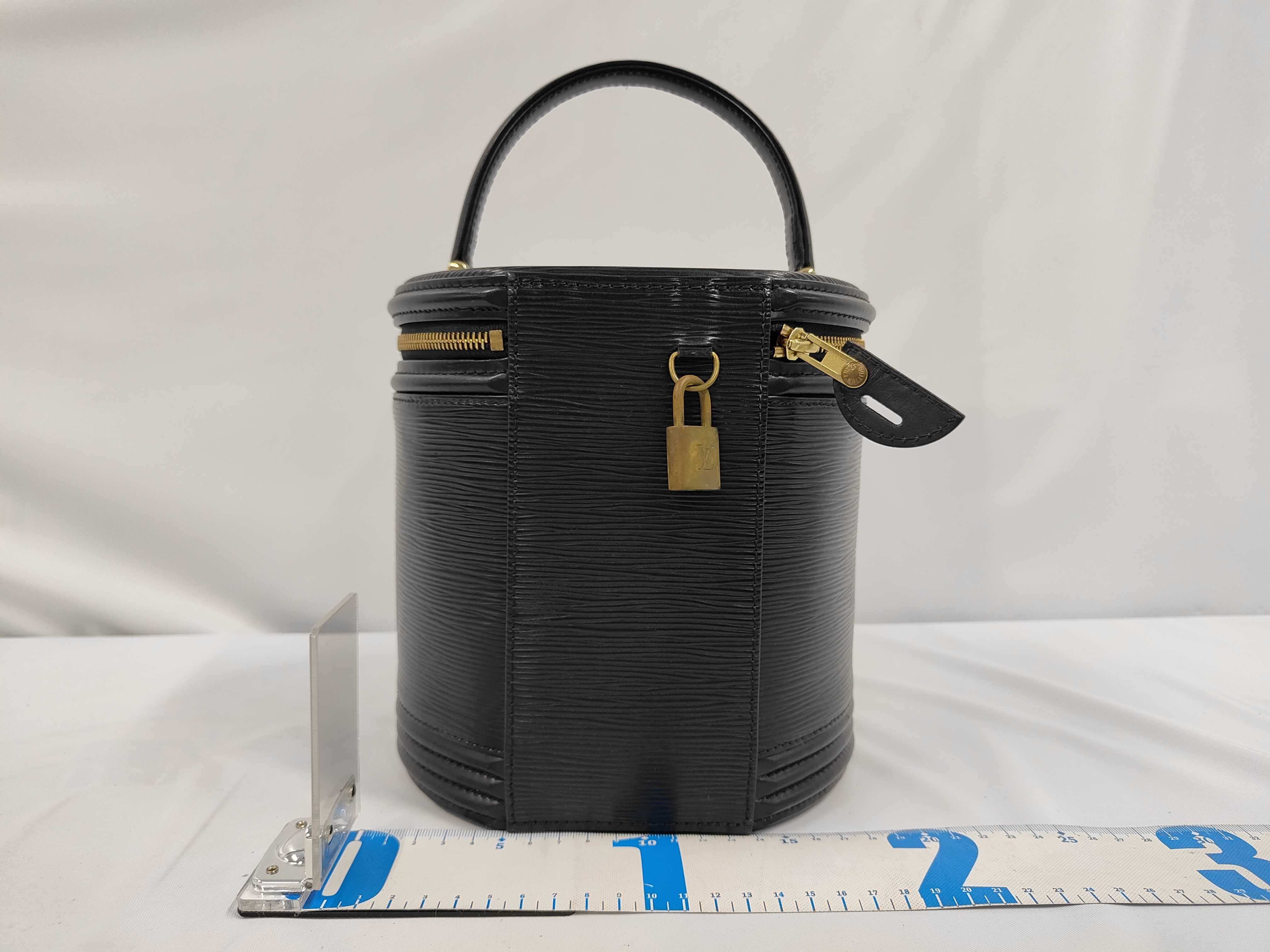 Epi Cannes M48032 AS0975 Handbag — view 2
