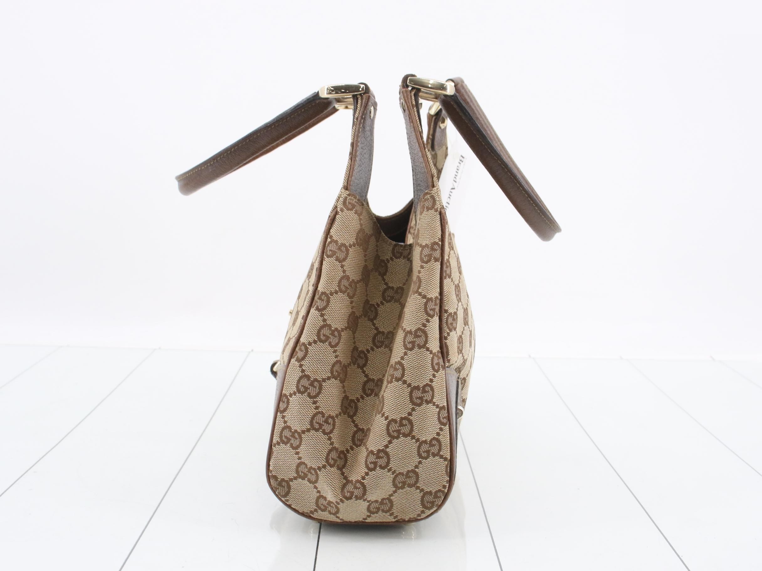 GG Canvas New Jackie Shoulder Bag — view 3