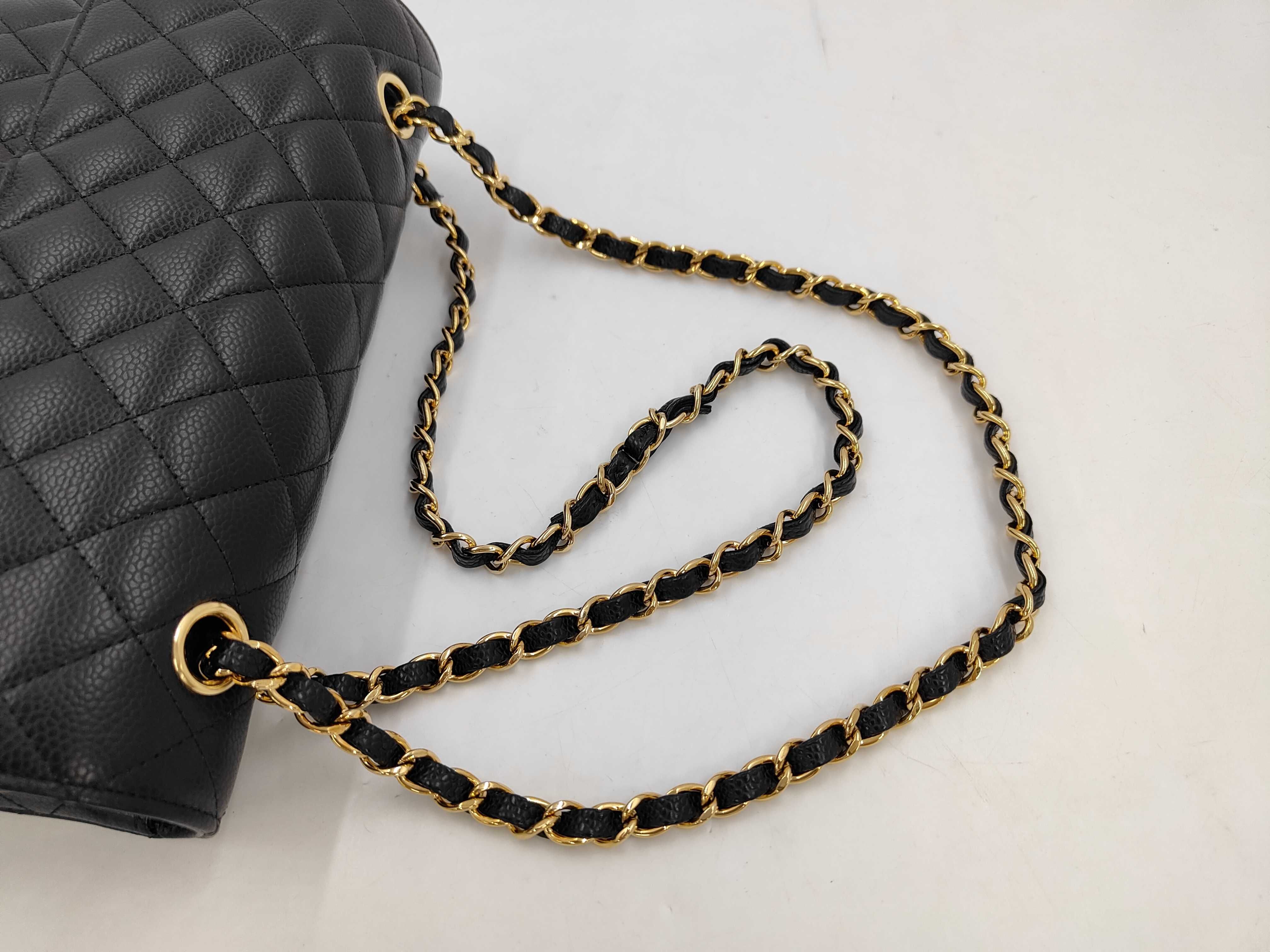 Matelassé 25 Double Flap Chain Shoulder Bag, Caviar Leather, Black with Gold Hardware, AA79J797 (Shoulder Bag) — view 5