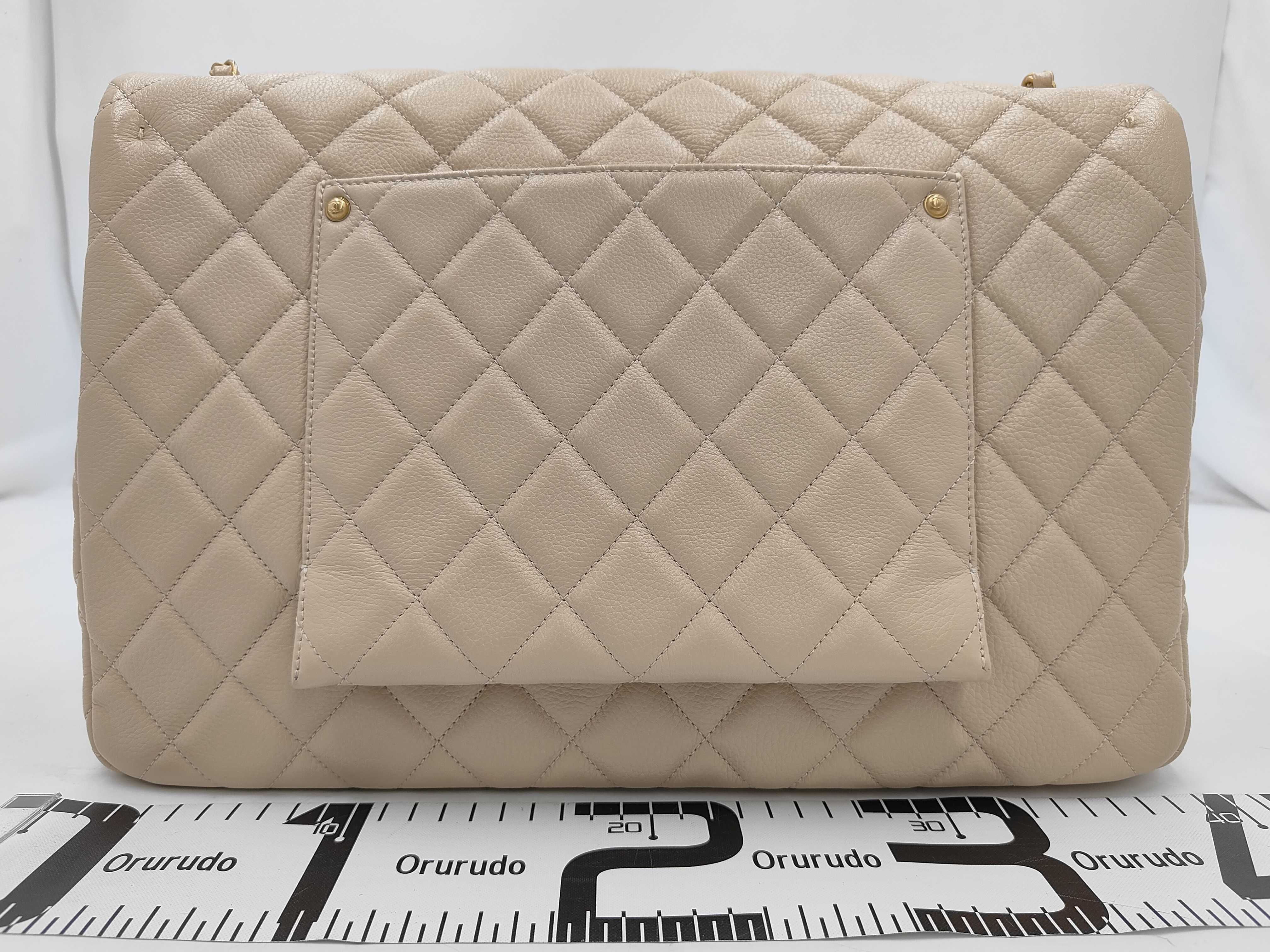 Jumbo Matelassé Caviar Beige GP Shoulder Bag — view 2