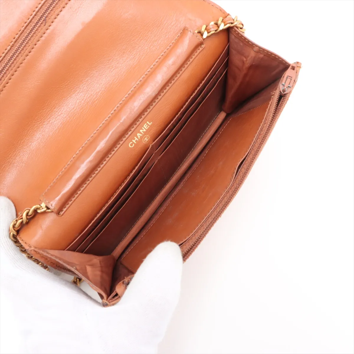 Cocomark Leather Chain Wallet Brown Gold Hardware No Pull Leather — view 6