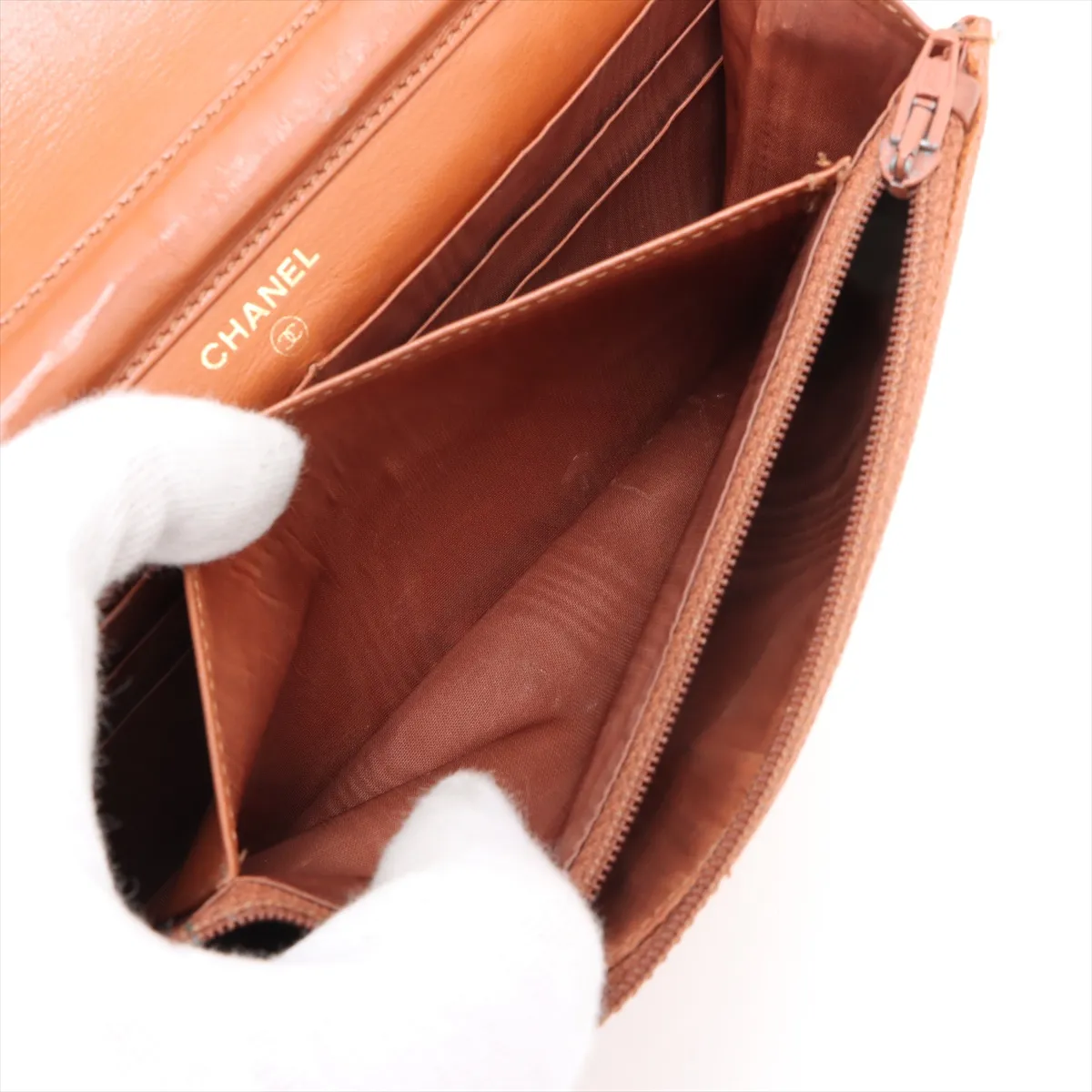 Cocomark Leather Chain Wallet Brown Gold Hardware No Pull Leather — view 7
