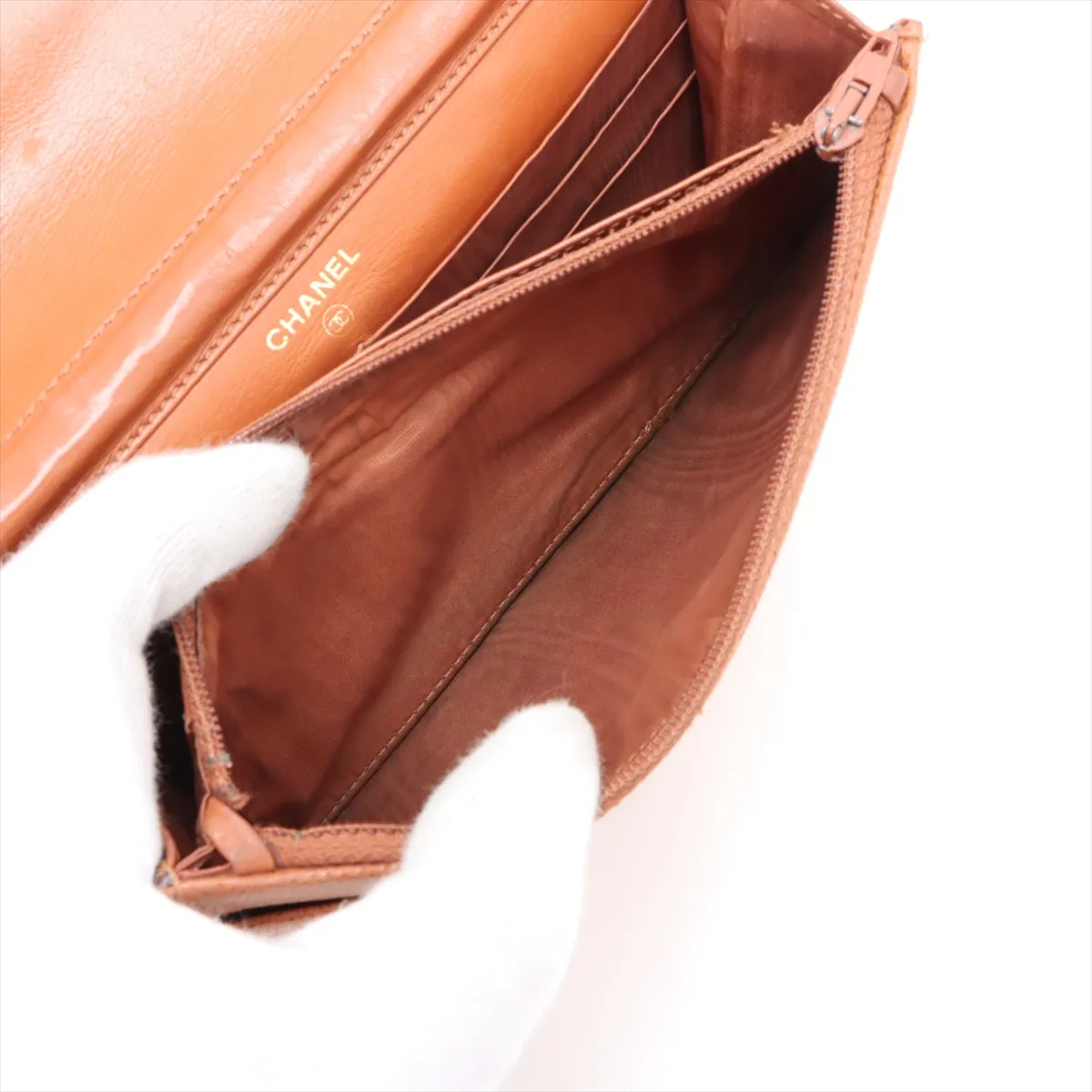 Cocomark Leather Chain Wallet Brown Gold Hardware No Pull Leather — view 8
