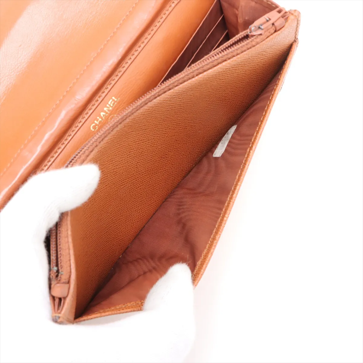 Cocomark Leather Chain Wallet Brown Gold Hardware No Pull Leather — view 9