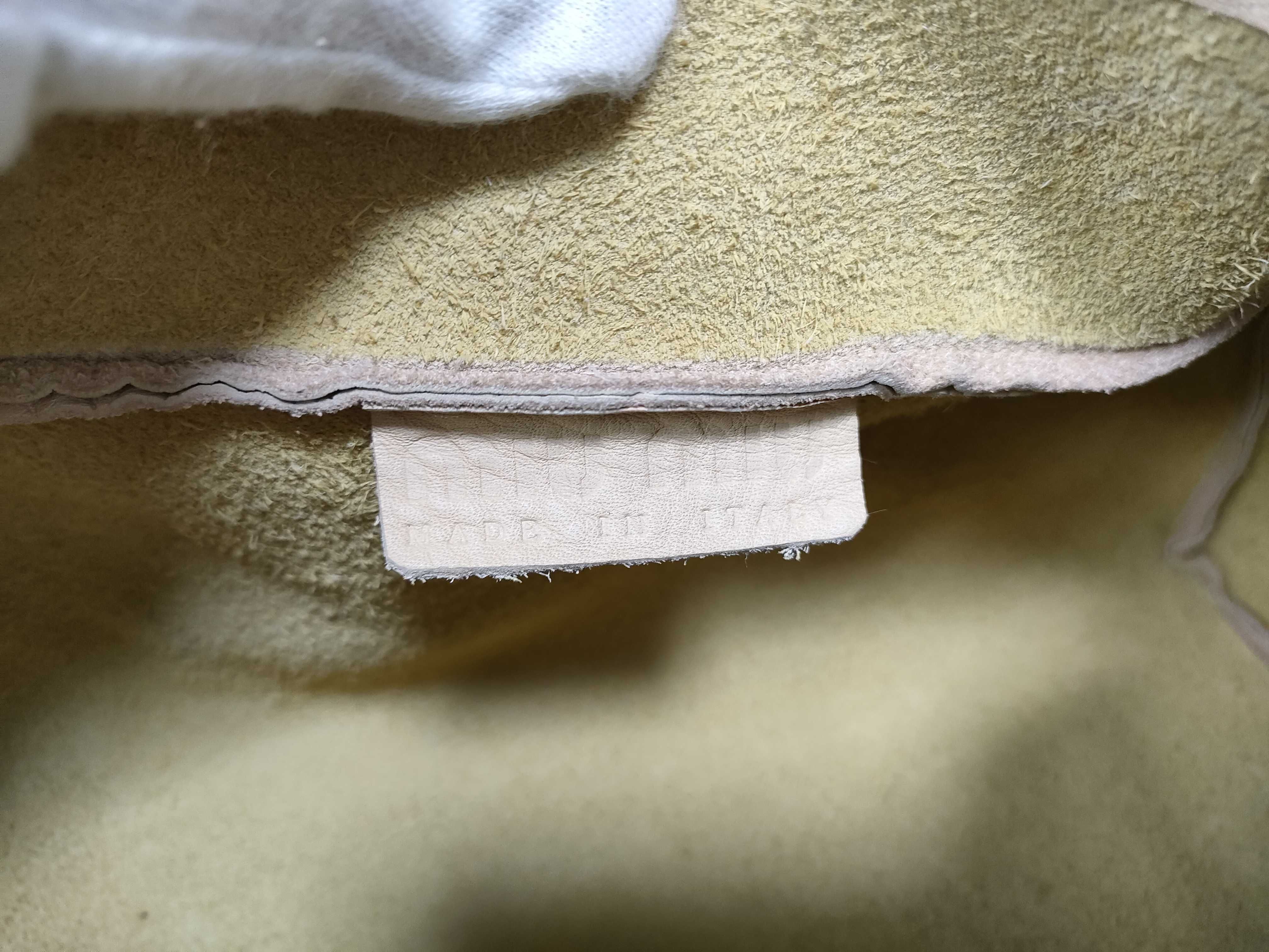 Archive Leather Shoulder Bag — view 15