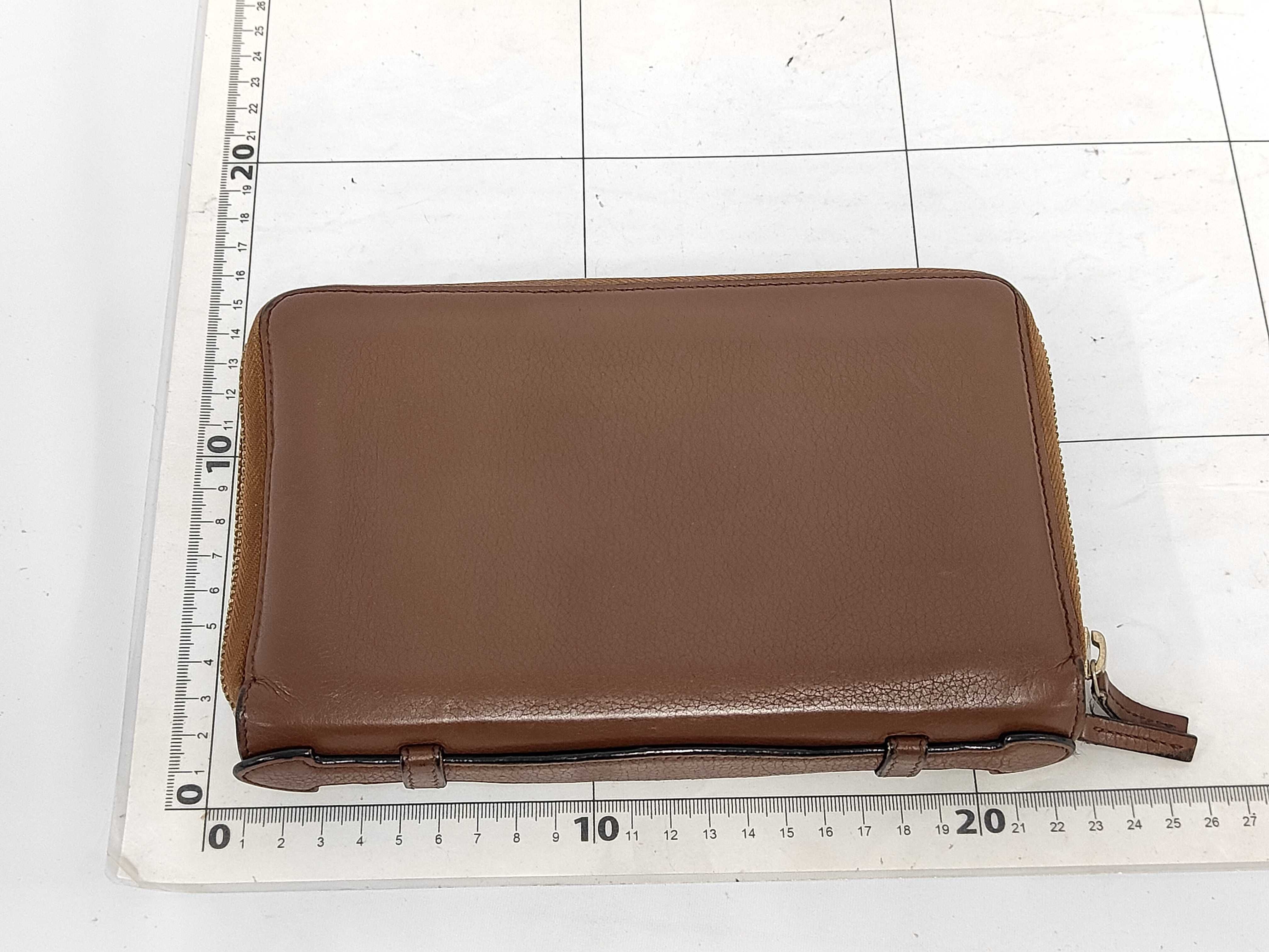 Organizer Wallet — view 2