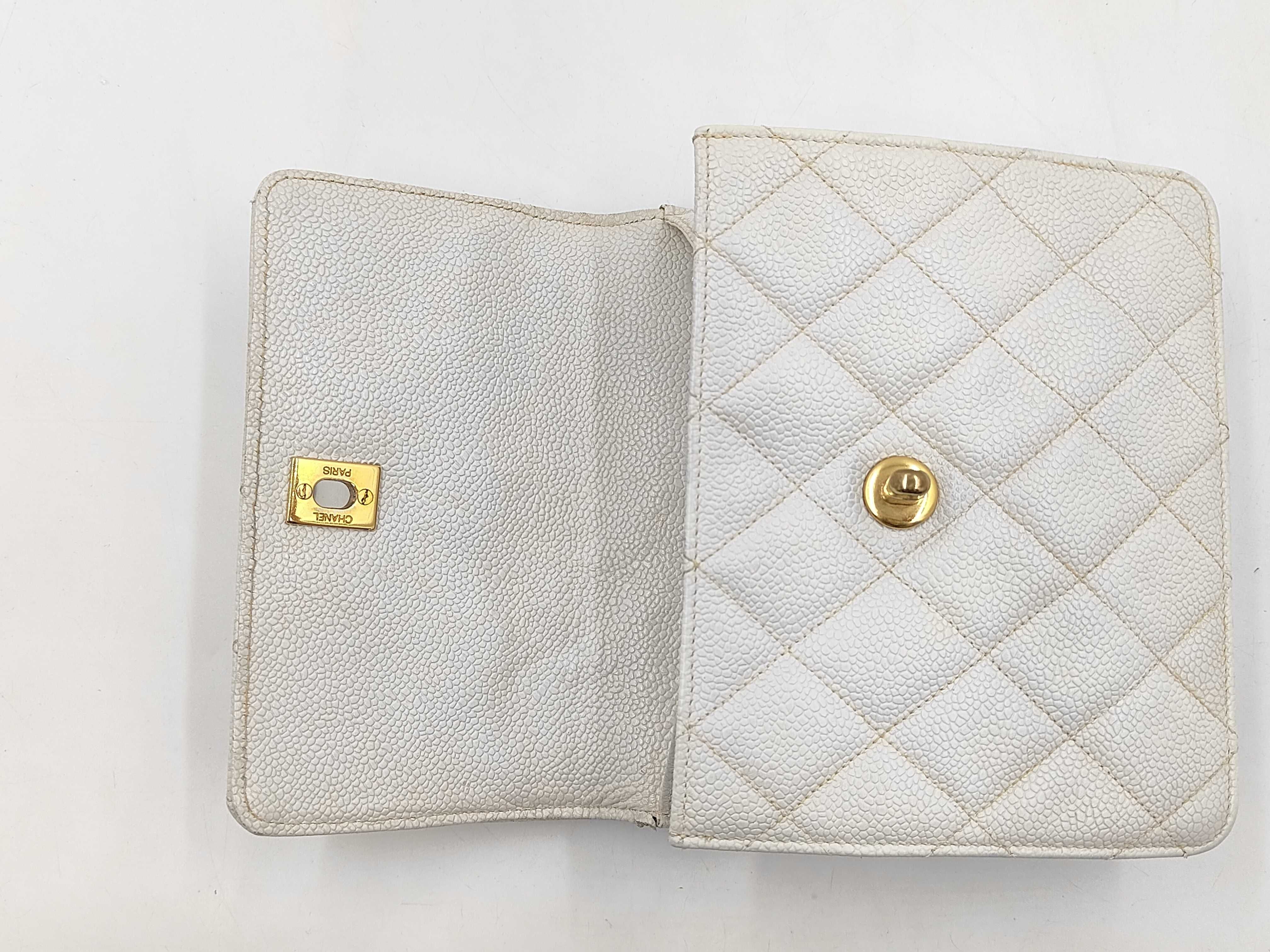 Matelassé Chain Caviar Skin Shoulder Bag — view 9