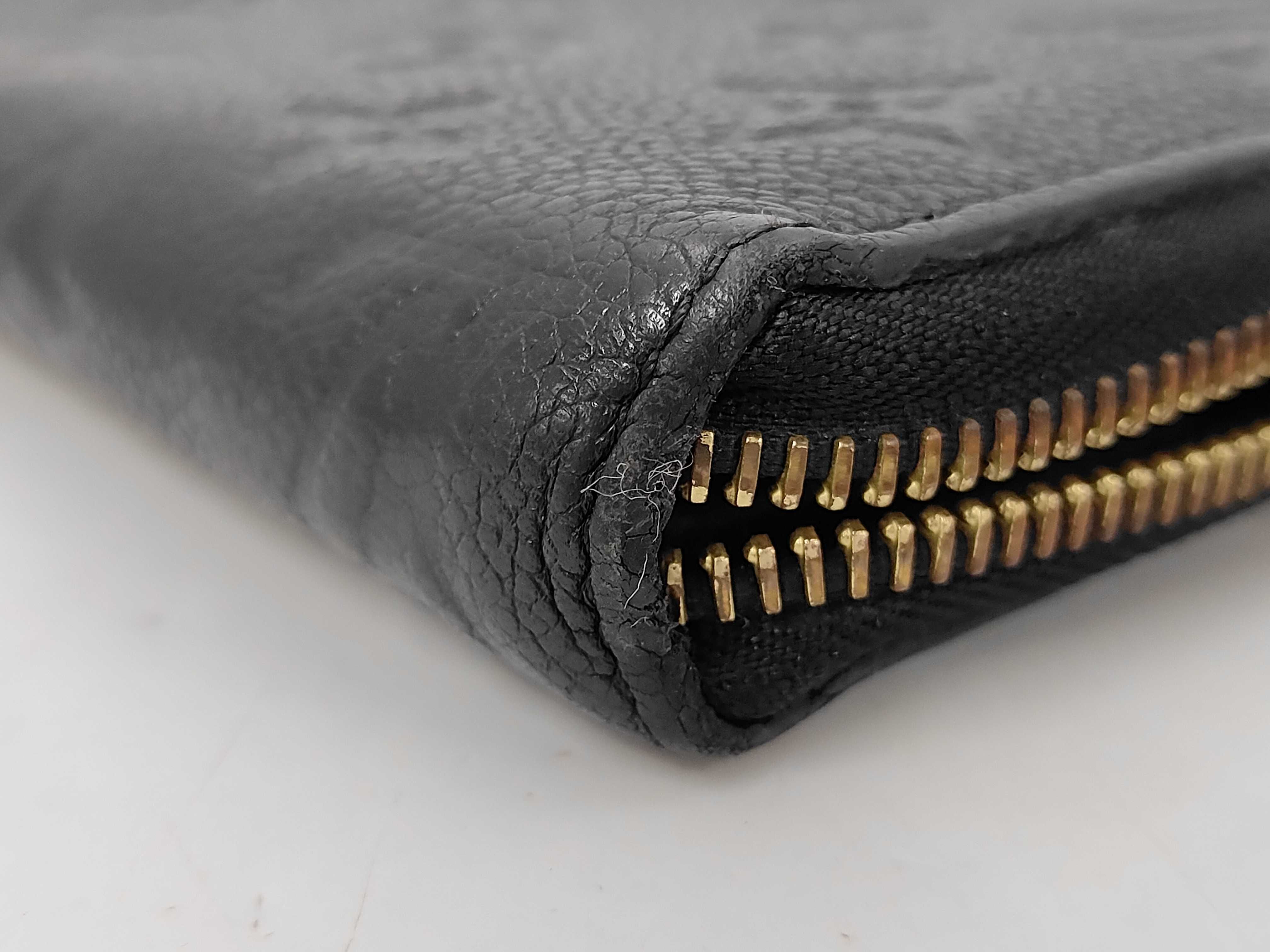 Monogram Empreinte Louis Vuitton Empreinte Zippy Wallet Noir SP1164 Wallet — view 4
