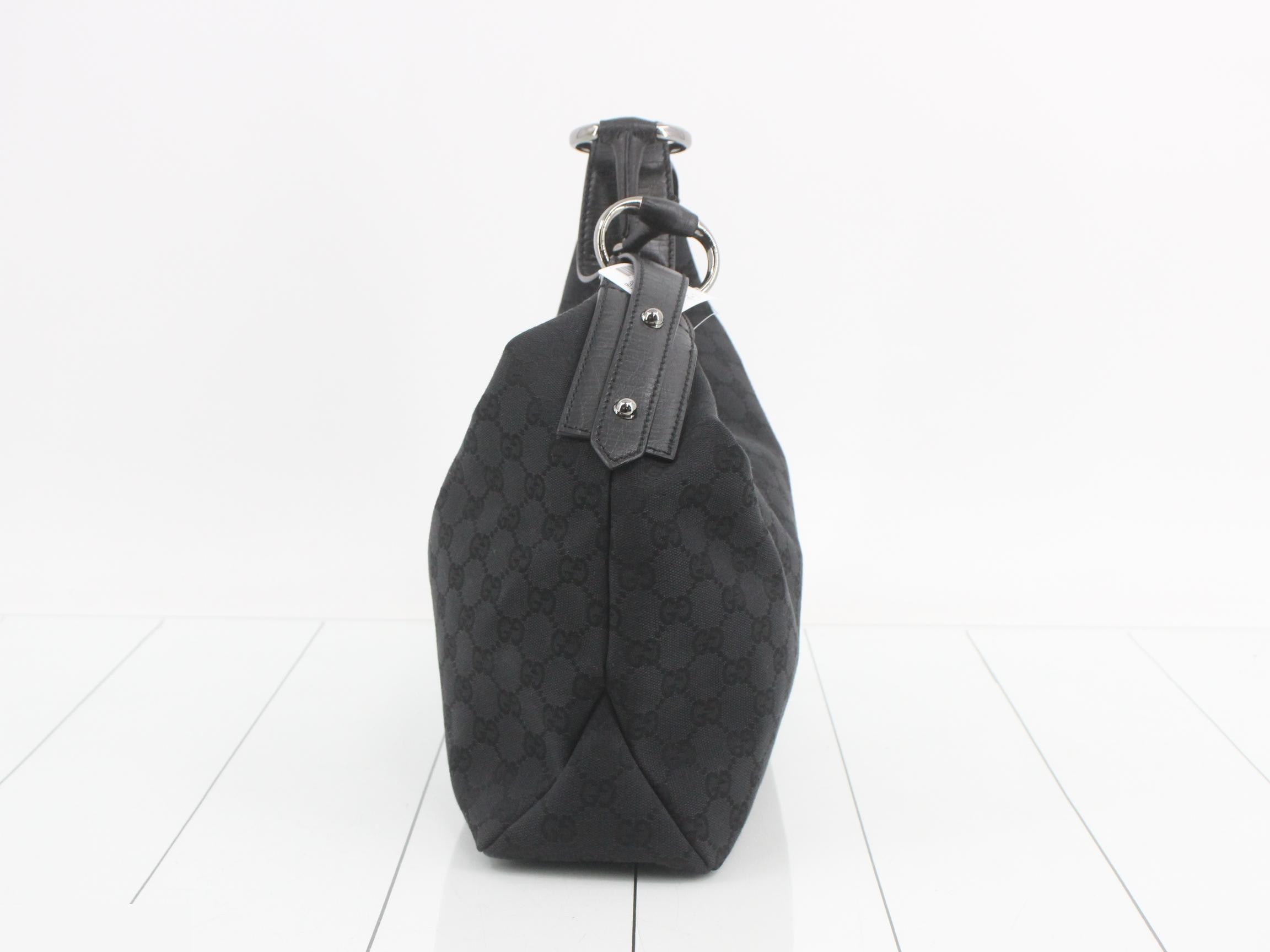 GG Canvas Horsebit Shoulder Bag — view 3