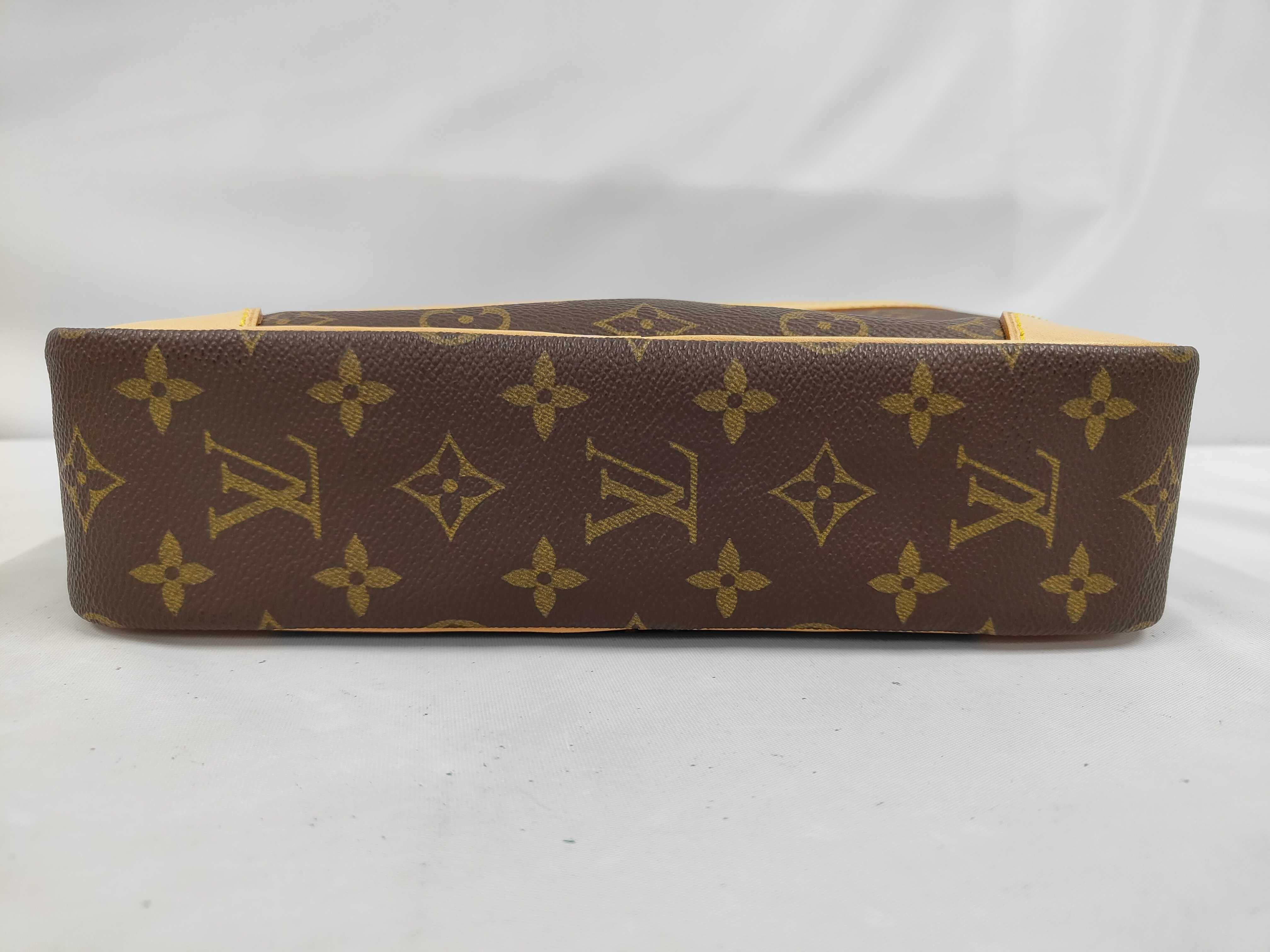Trocadero Shoulder Bag — view 3