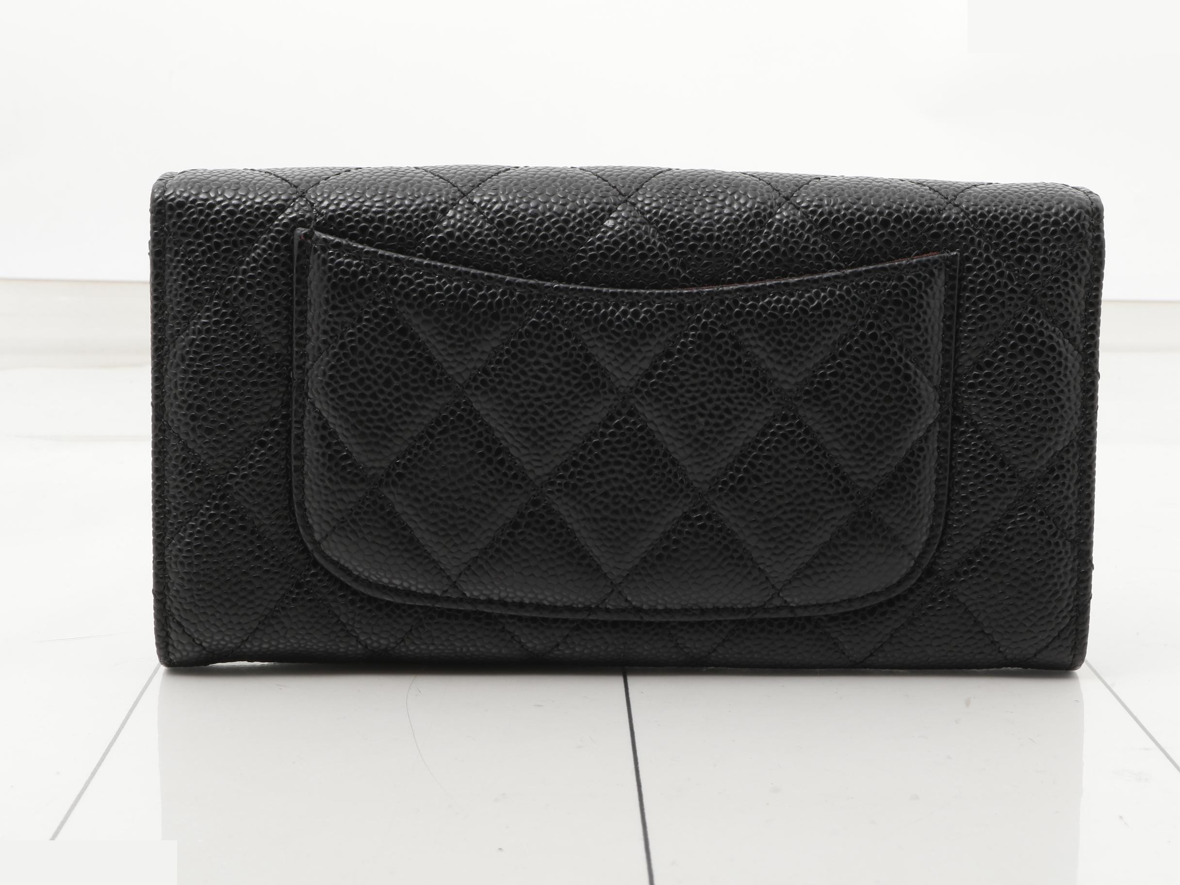 Caviar Skin — view 2