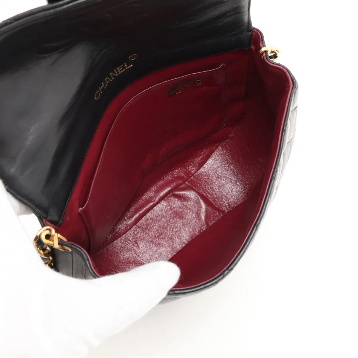 Matelassé Lambskin Chain Shoulder Bag, Push-Lock, Black with Gold Hardware, 0462210 (Serial Number 0) — view 6
