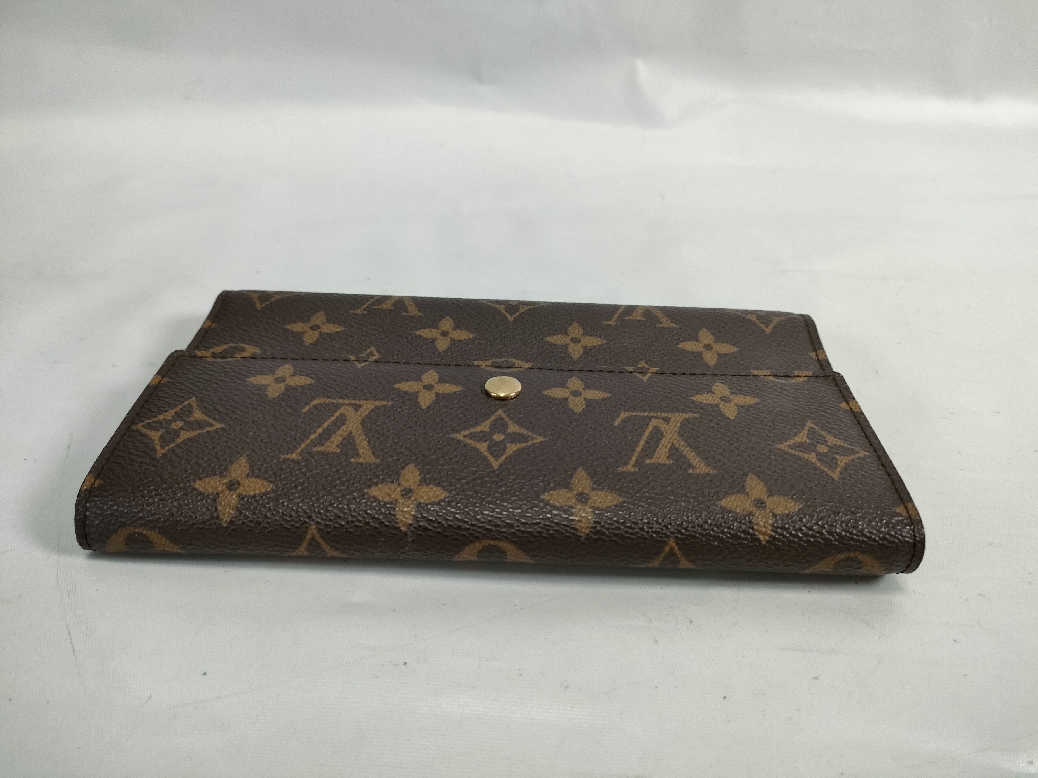 Monogram Portefeuille Tresor International Wallet — view 6