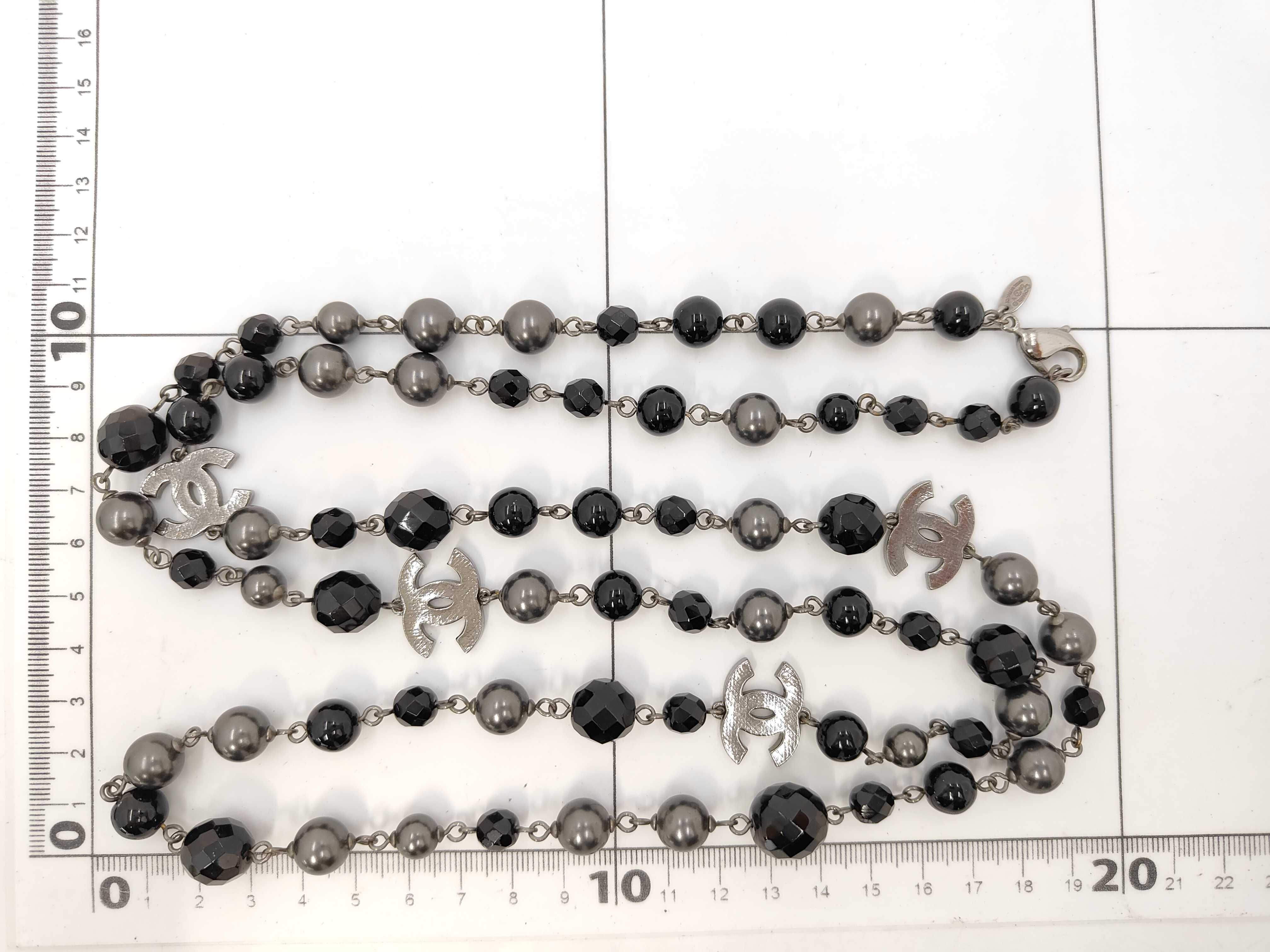 09V Necklace — view 6