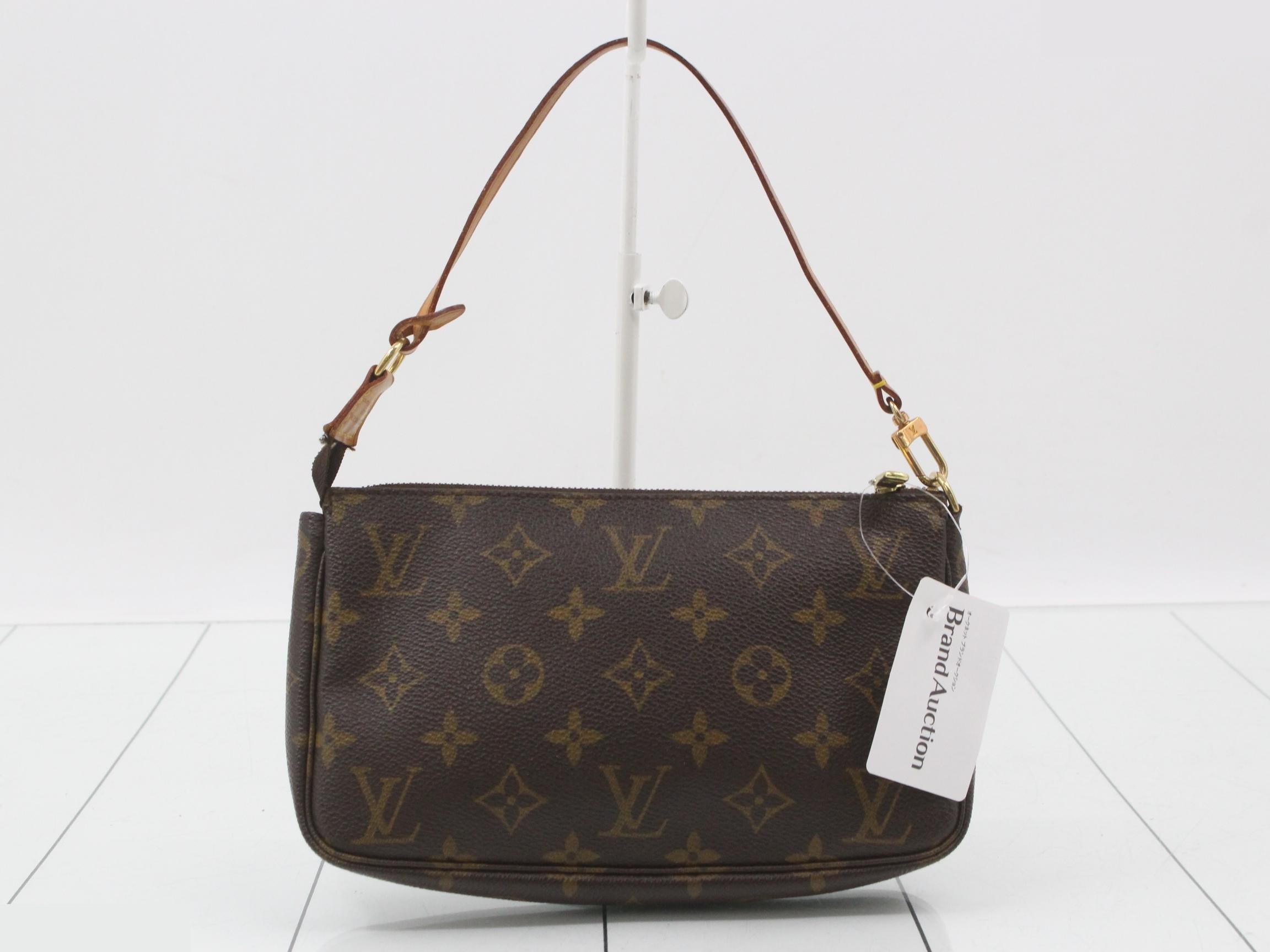 Pochette Accessoires (old model) — view 2