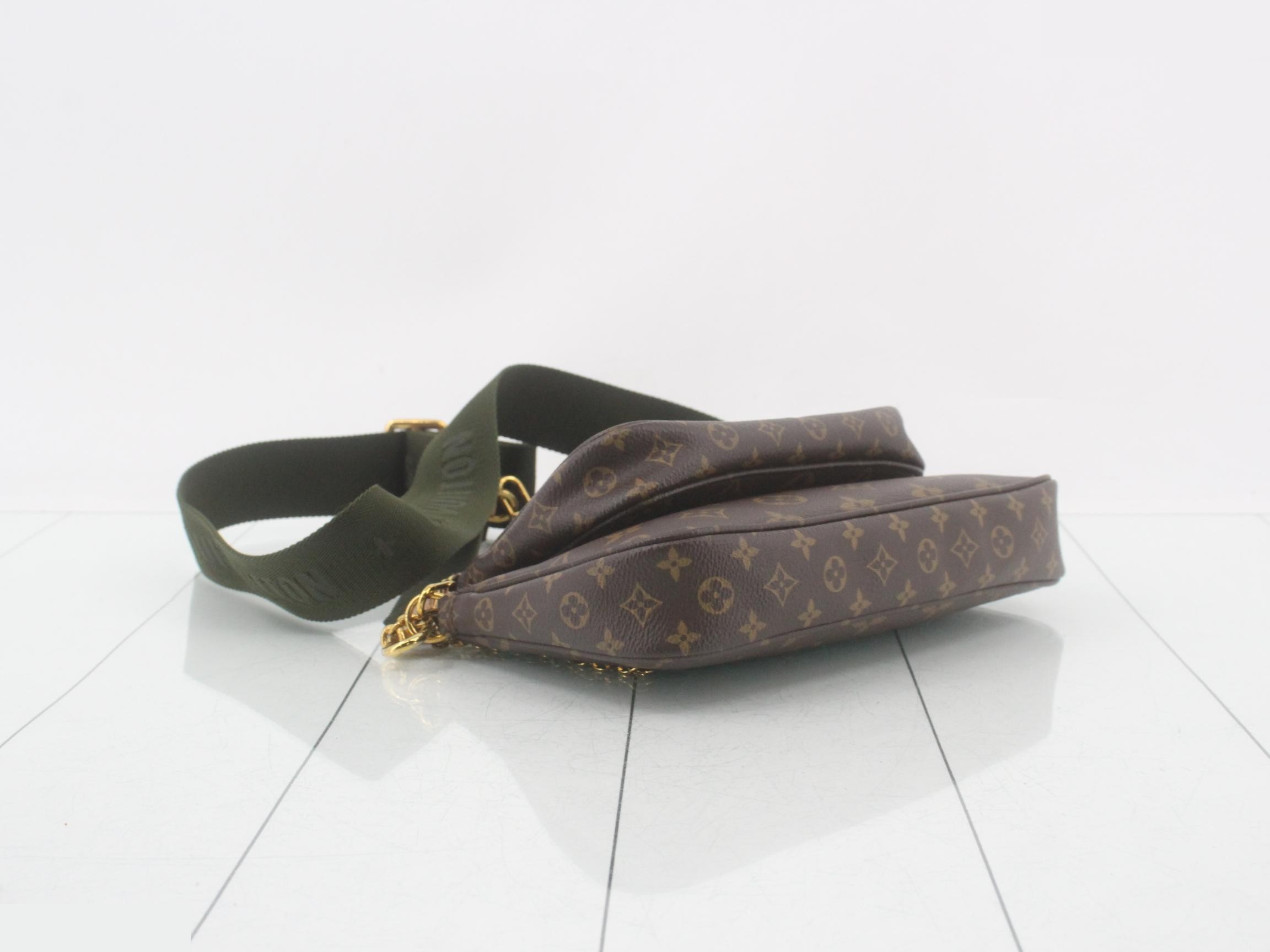 Monogram Multi Pochette Accessoires 2-Way Shoulder Bag — view 5