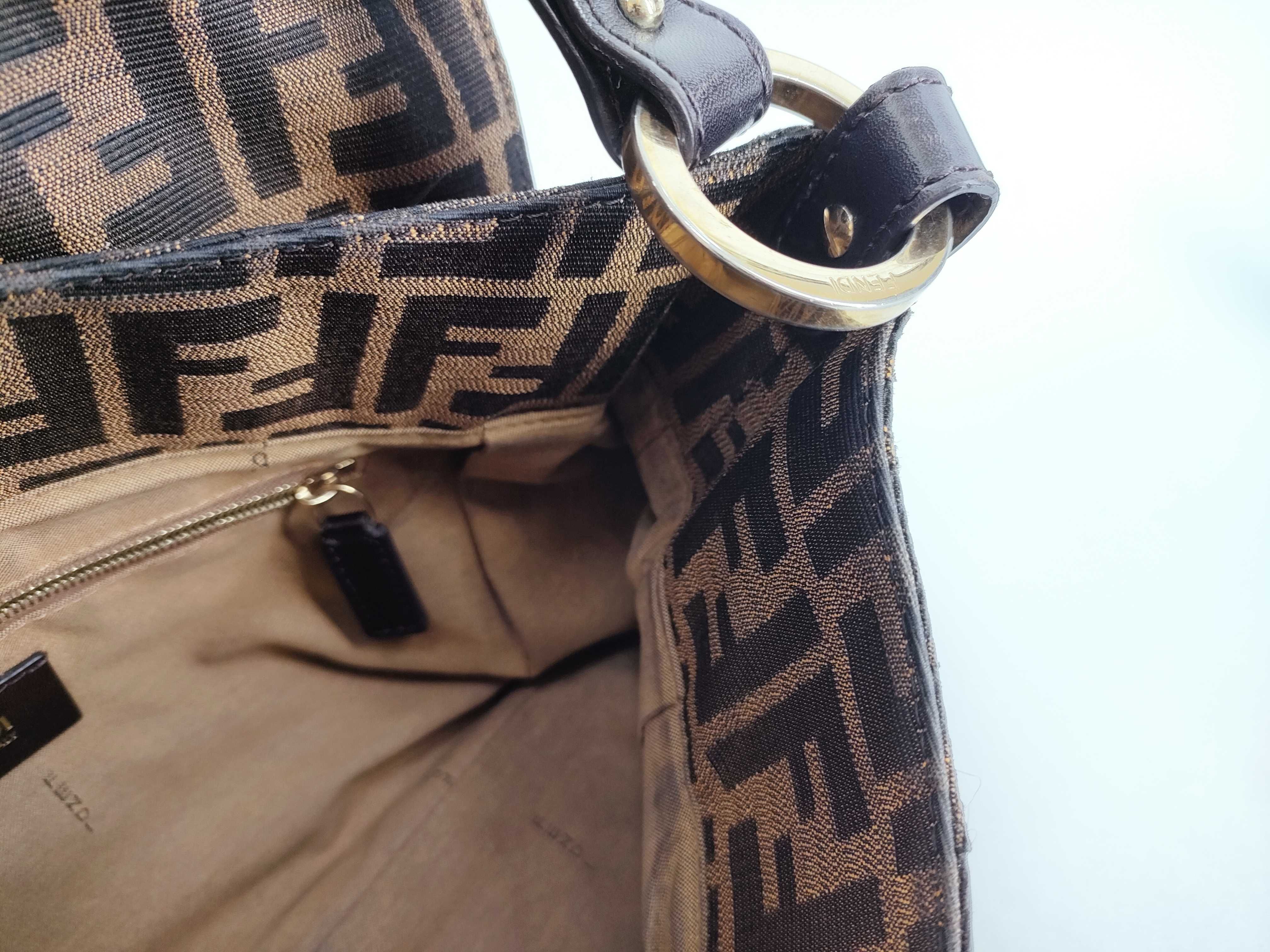 Zucca pattern Fendi shoulder bag — view 11