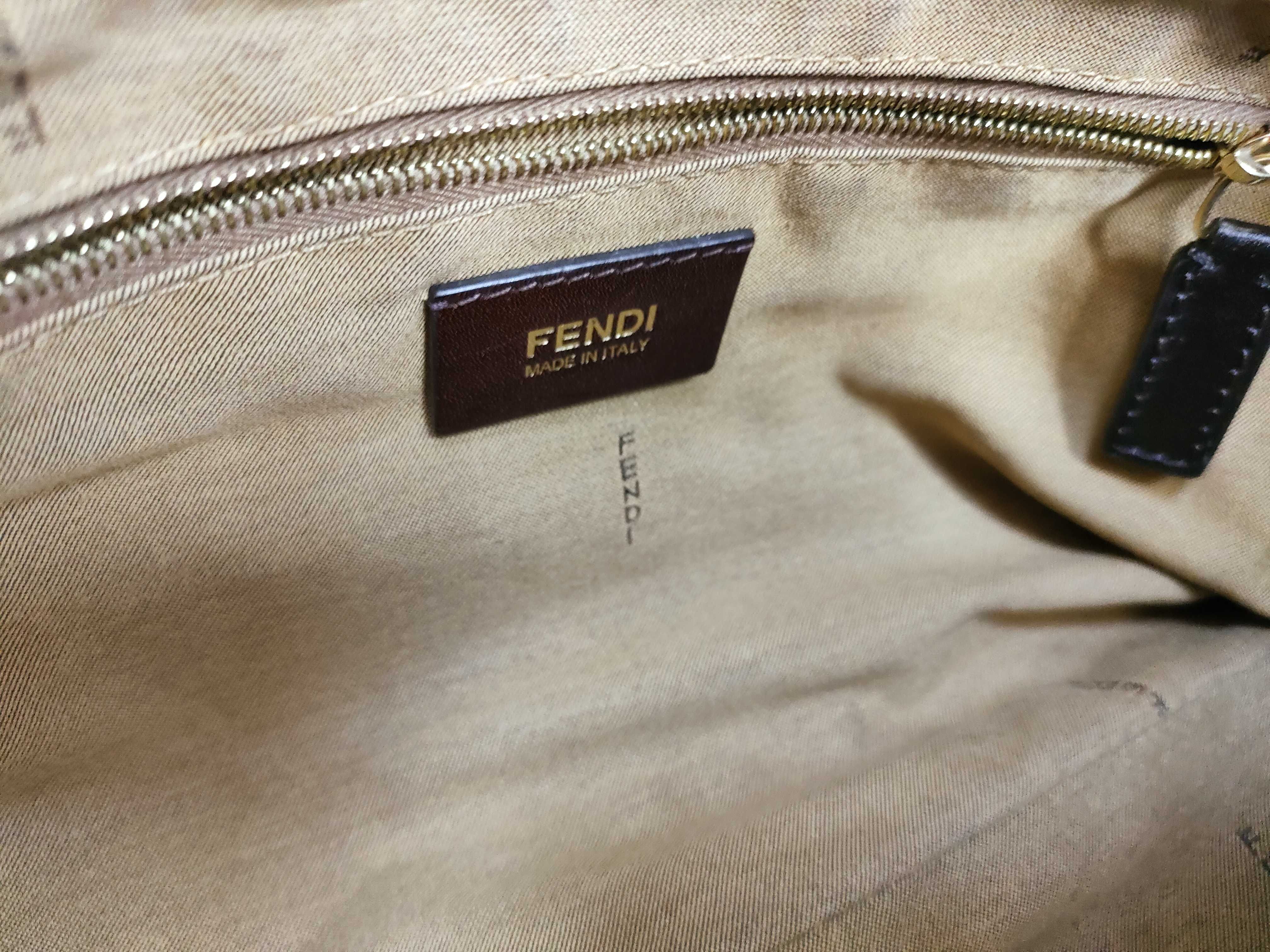 Zucca pattern Fendi shoulder bag — view 12