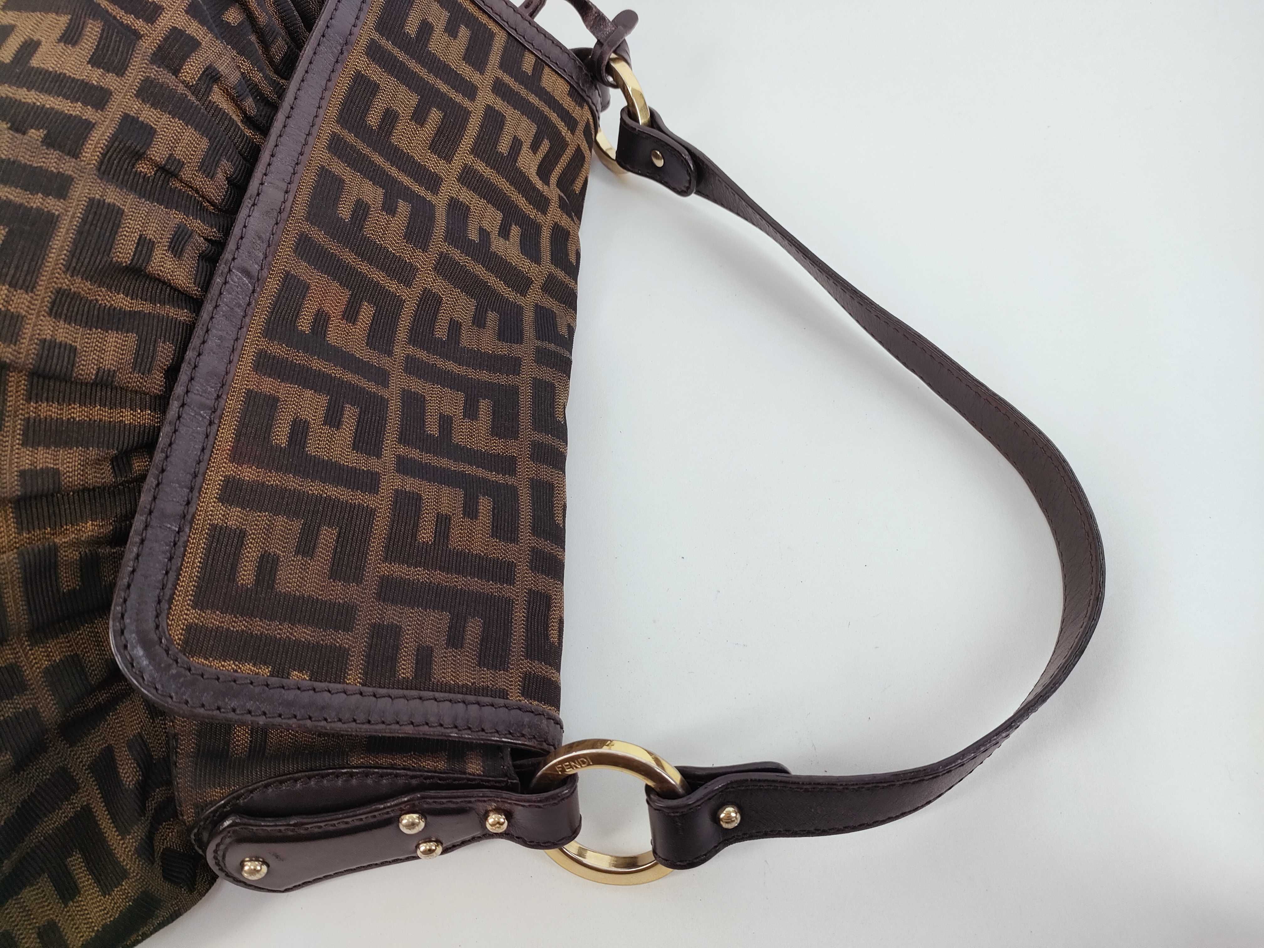 Zucca pattern Fendi shoulder bag — view 3