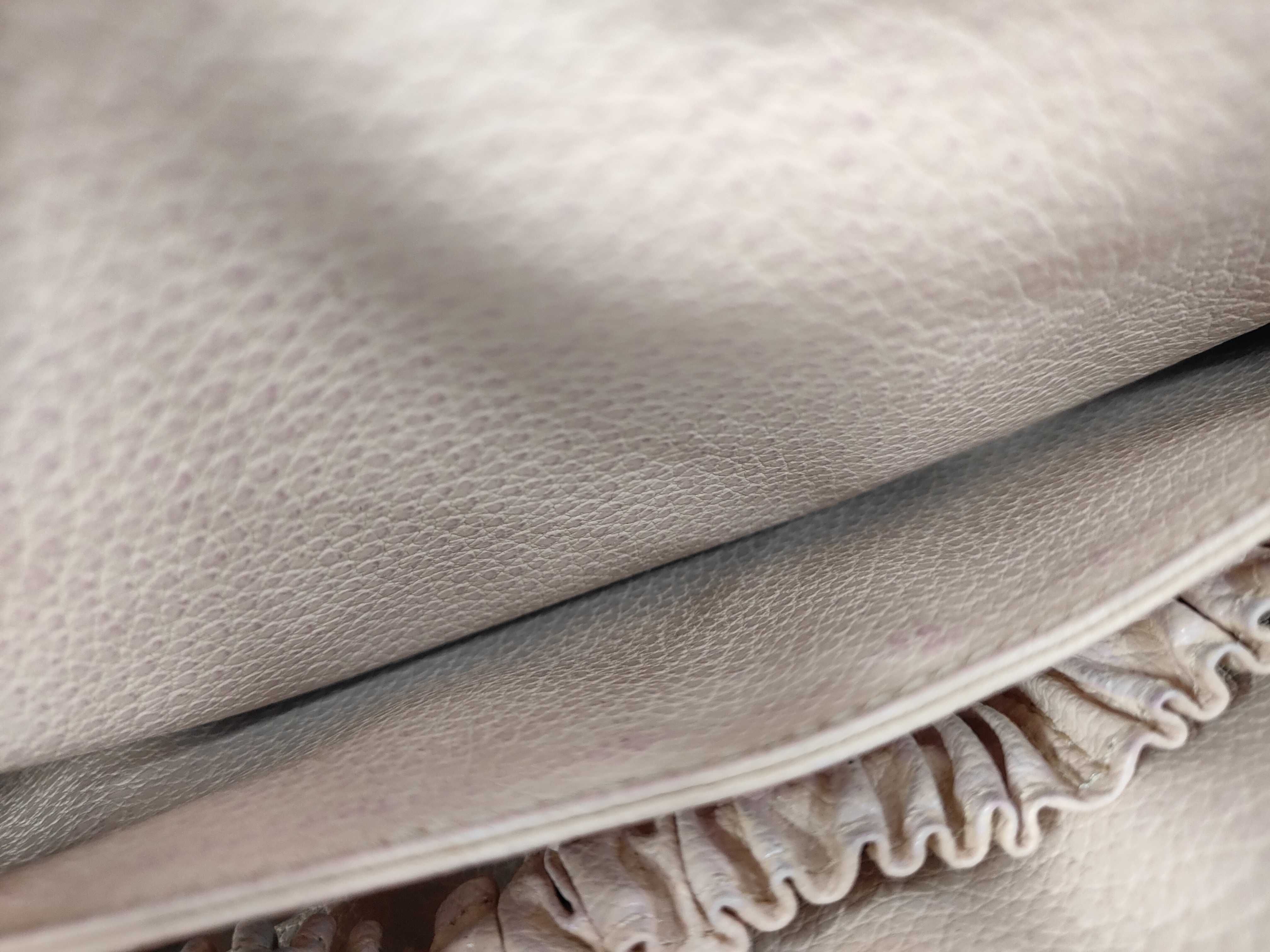 Monogram Tours Toilette 23 Monogram Pouch — view 6