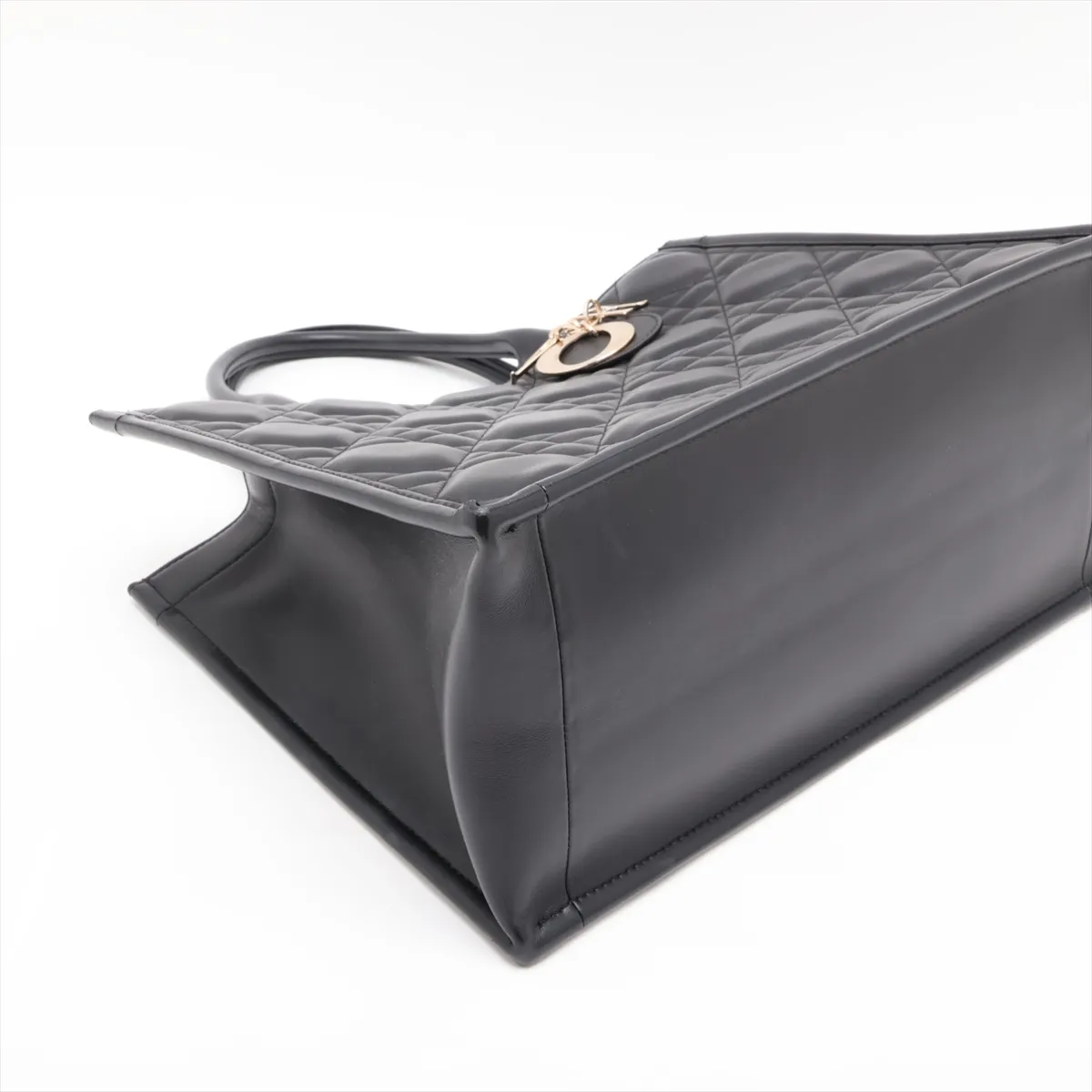 Macro Cannage Book Tote Medium Leather Tote Bag, Black — view 4