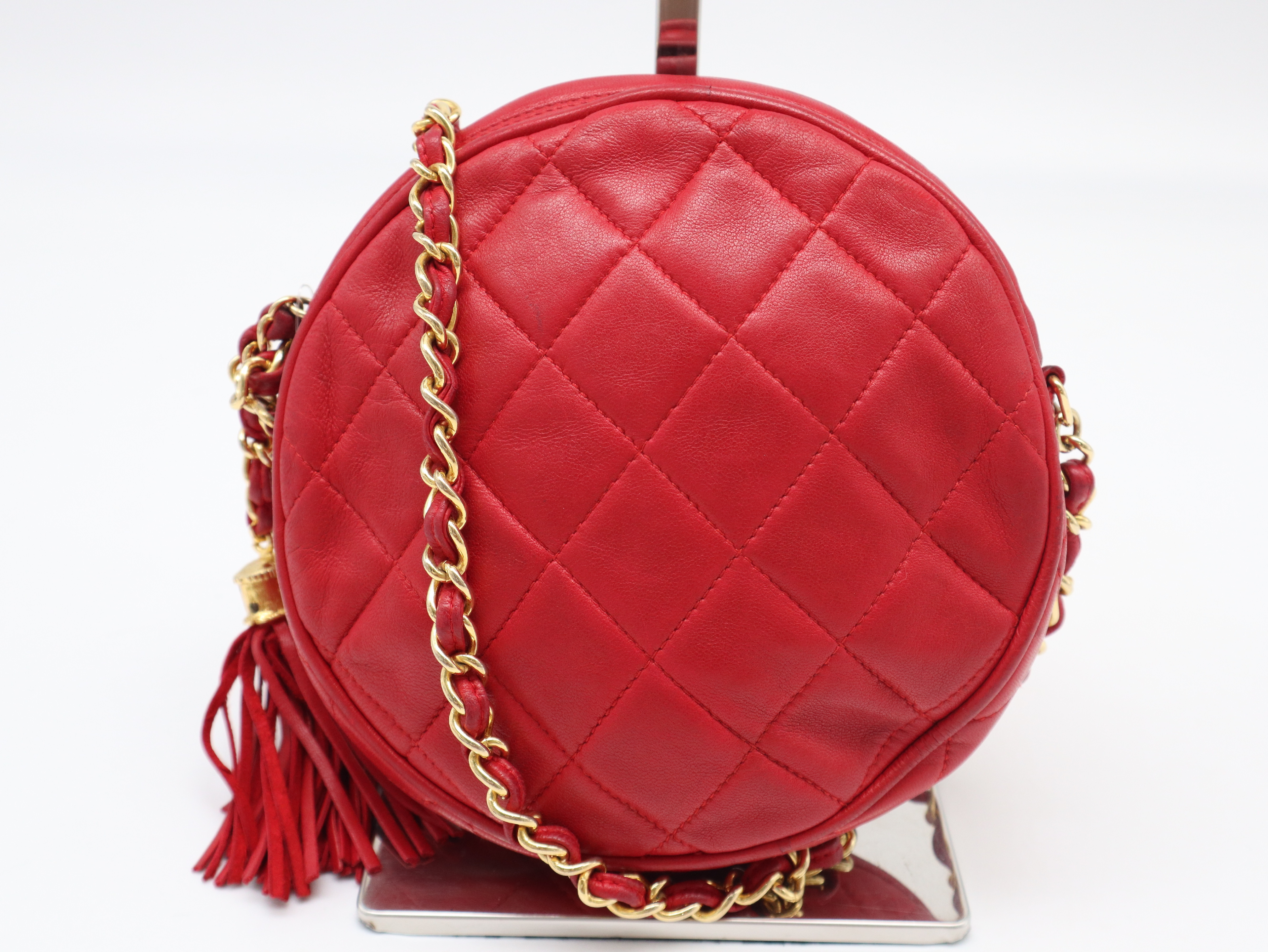 Lambskin Matelassé Shoulder Bag with Gold Hardware, Red, Seal 405569