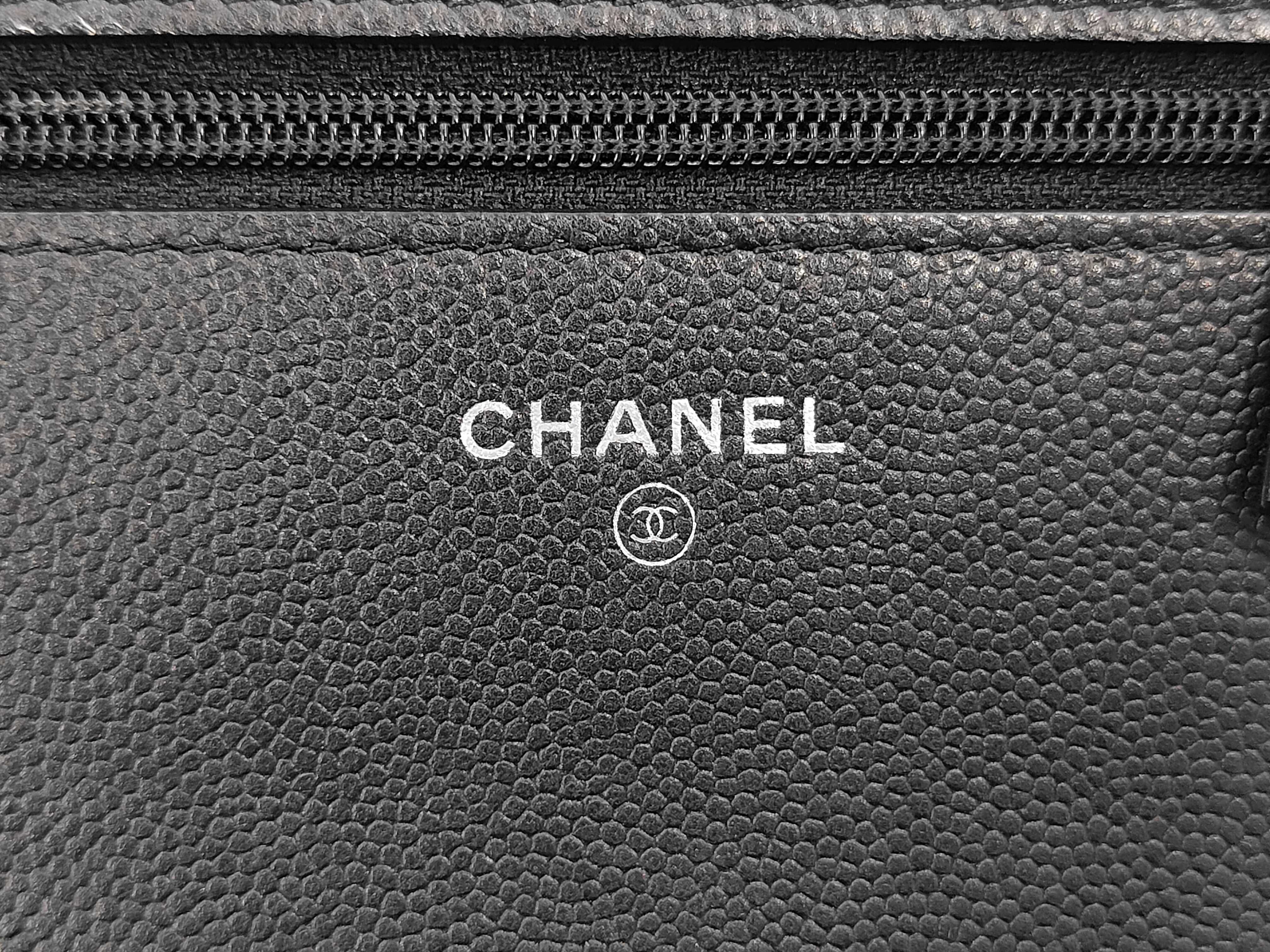 Boy Chanel Chain Wallet Chain Shoulder Bag Black (Serial Number 24) — view 10