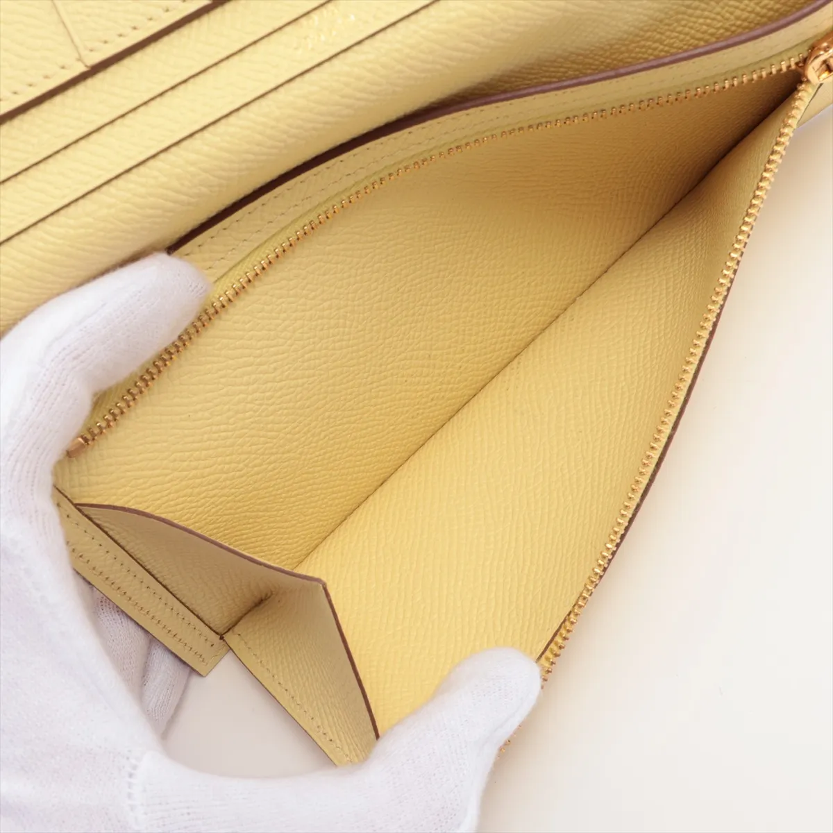Bearn Soufflé Veau Epsom Long Wallet Jaune Poussin Gold Hardware R:2014 — view 8