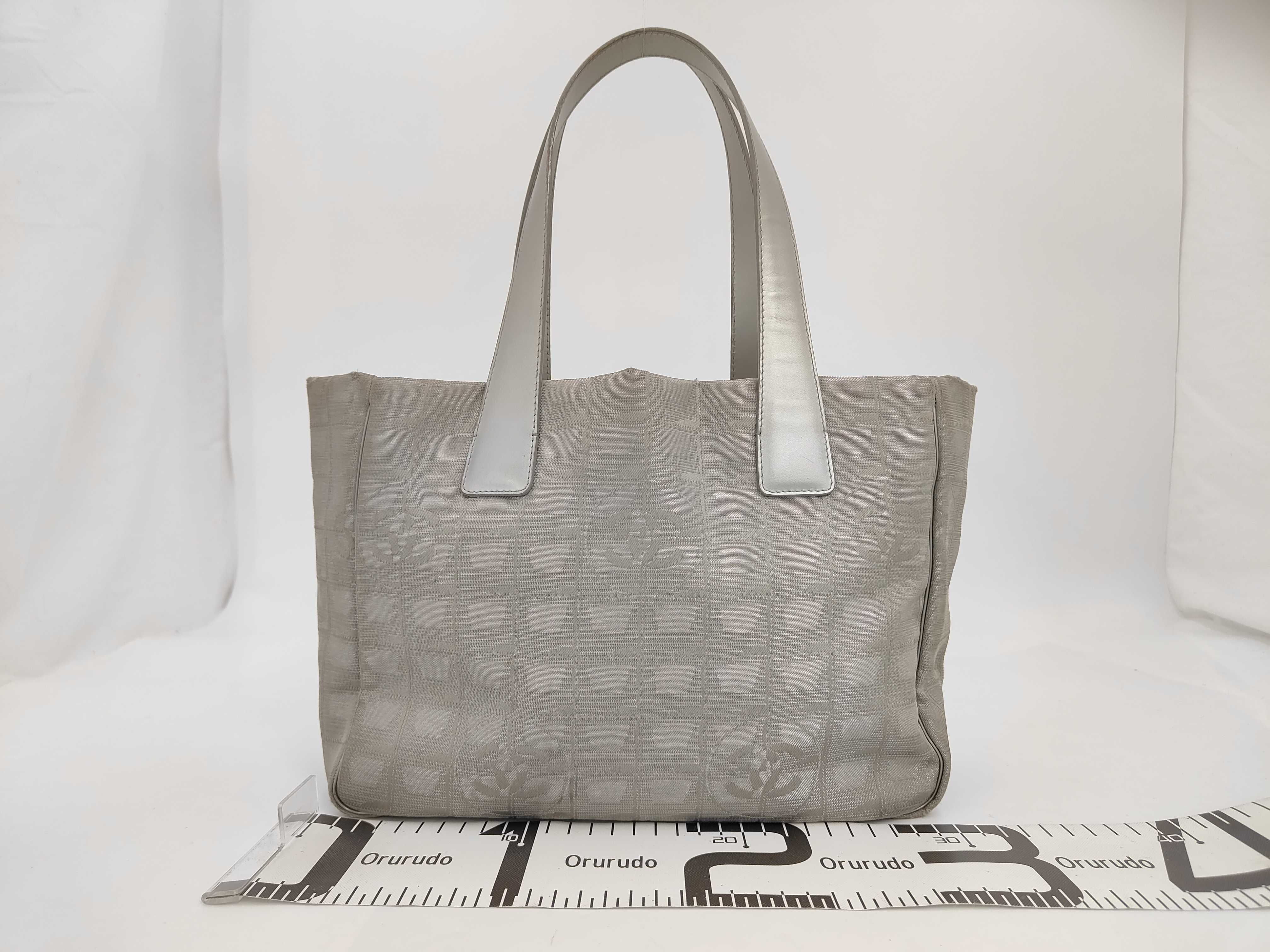 New Travel Line Nylon x Leather Tote Bag 8627399 (Large Pen Marks on the Inside) — view 2