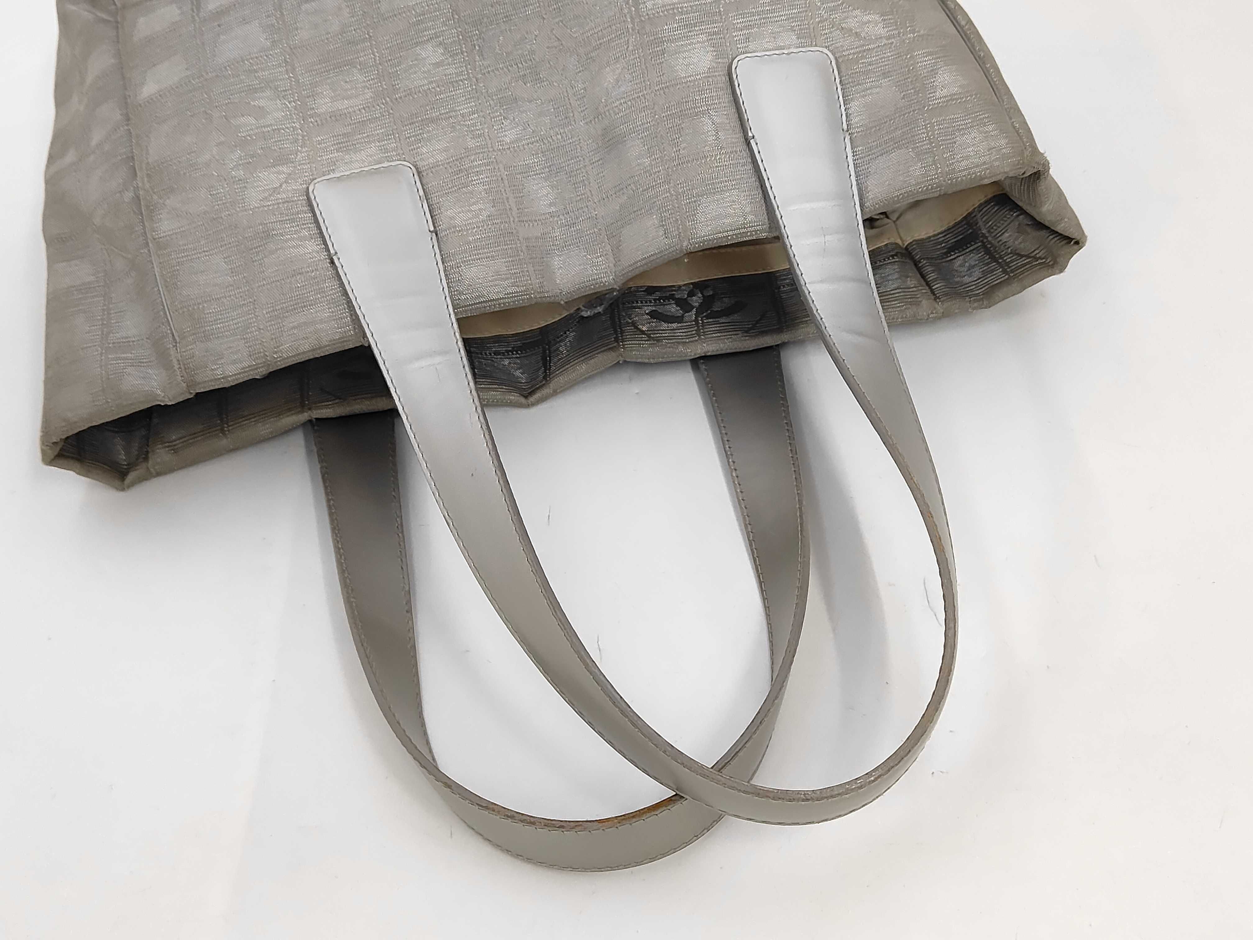 New Travel Line Nylon x Leather Tote Bag 8627399 (Large Pen Marks on the Inside) — view 3