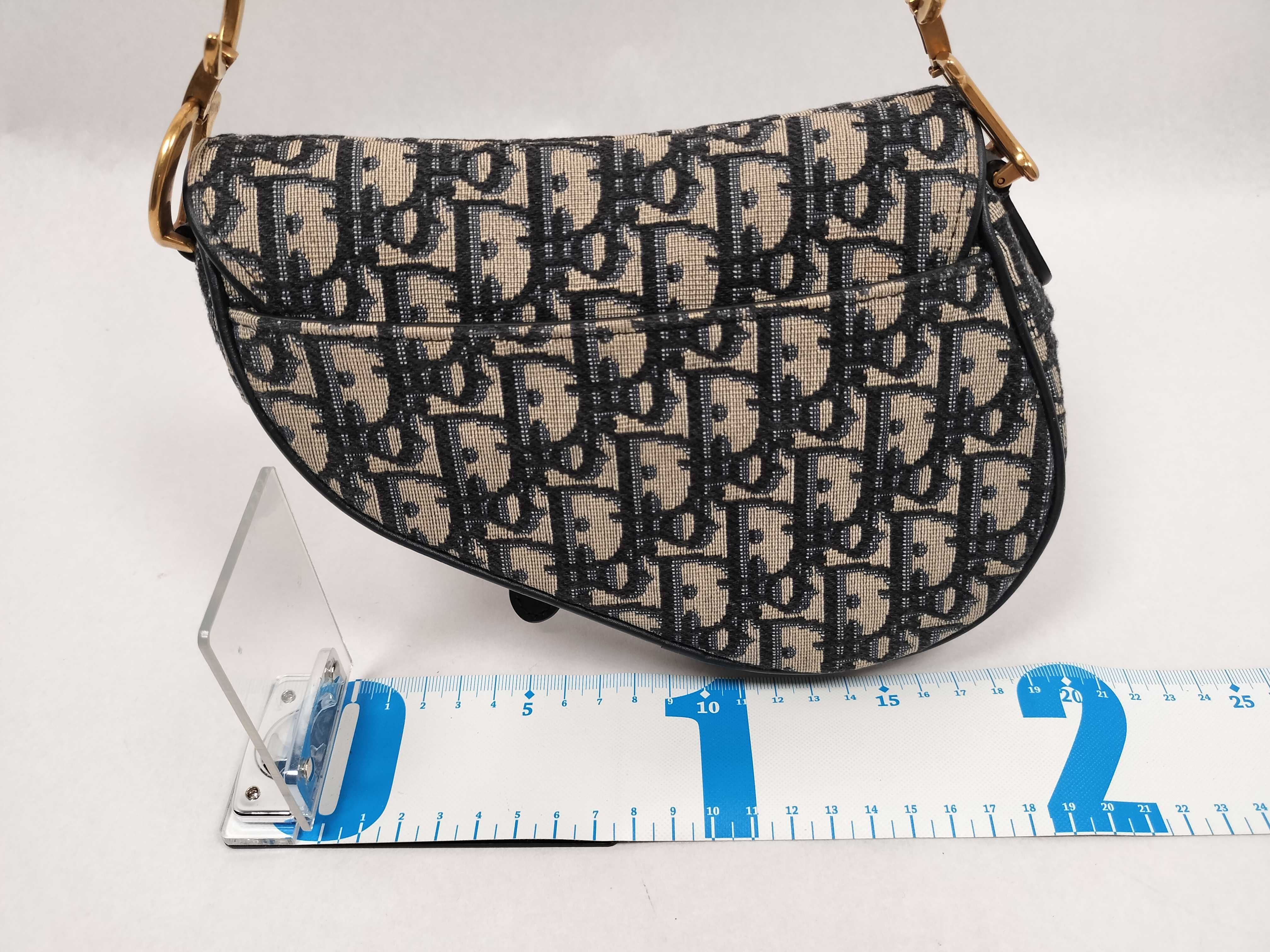 handbag — view 2