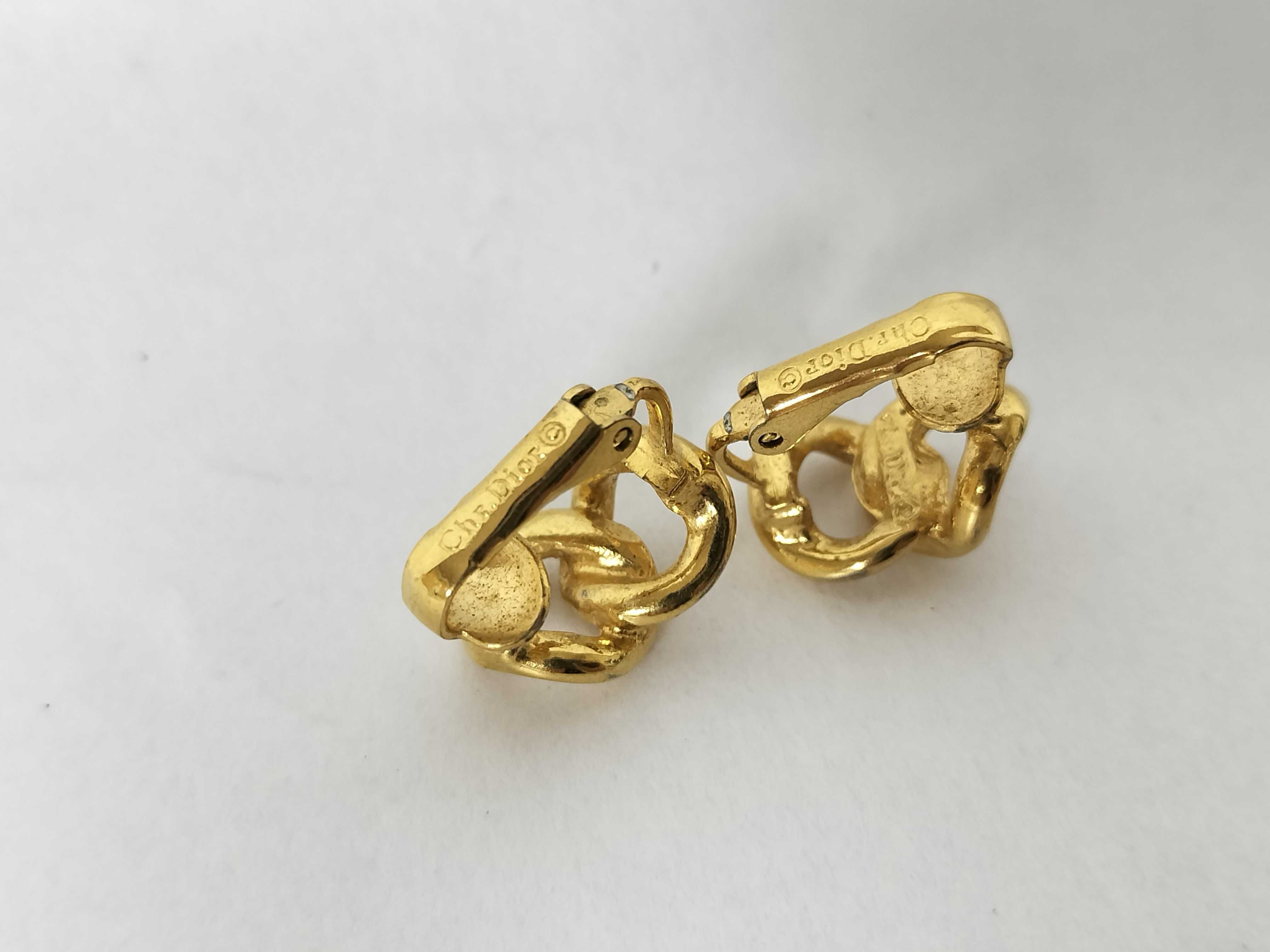 earrings — view 3