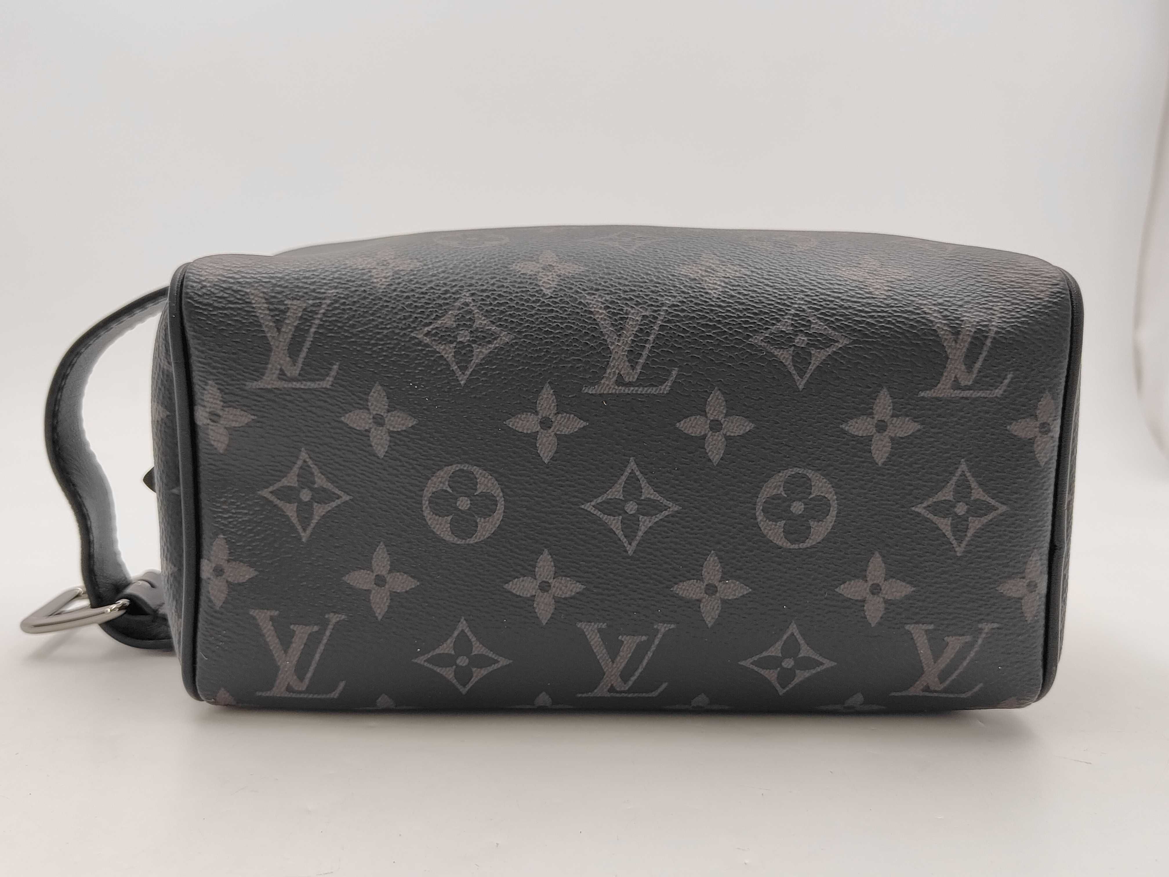 LV Eclipse N83113 Locker Dopp Kit RFID Second Bag — view 3
