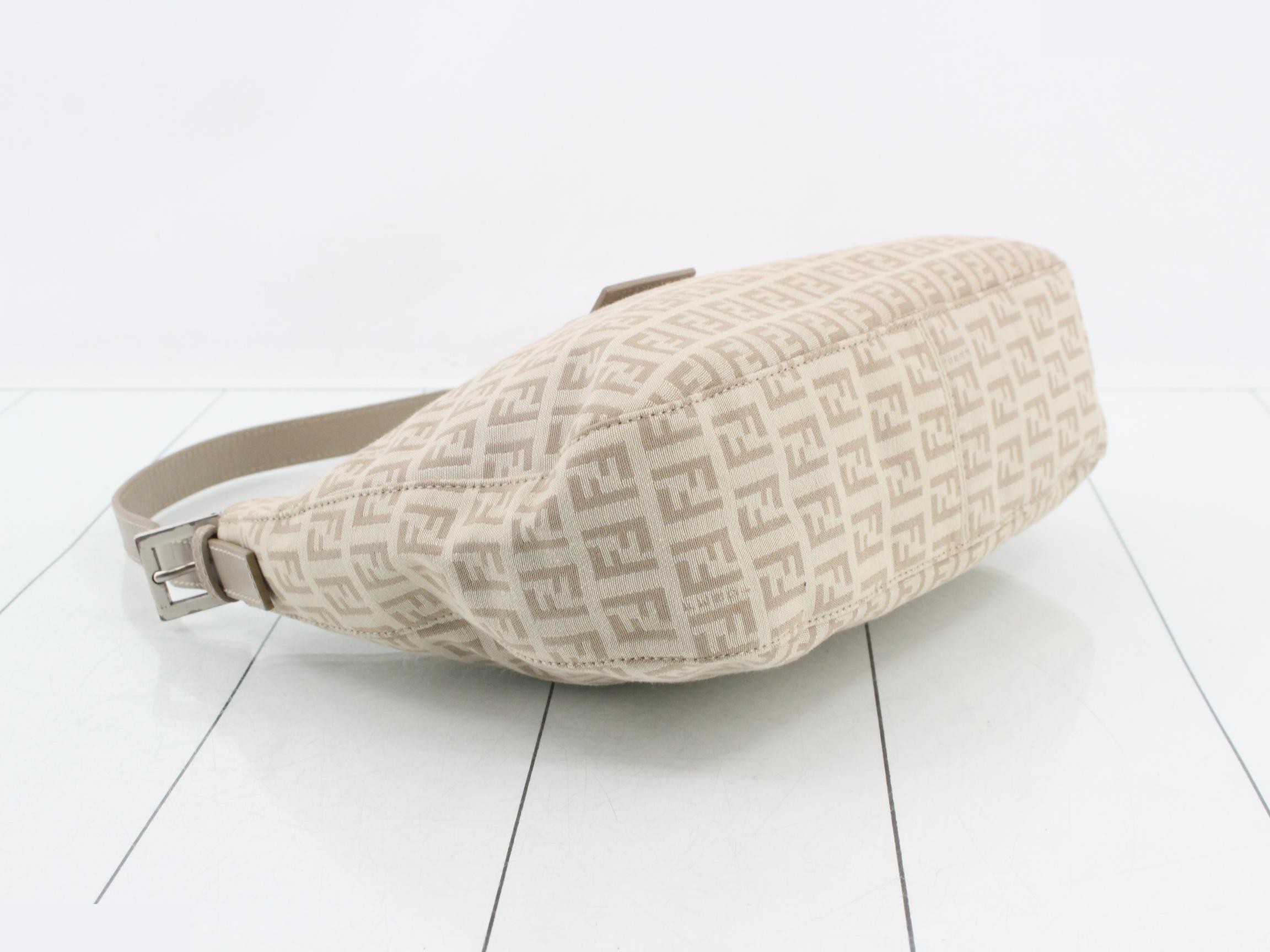 Zucchino Shoulder Bag — view 5