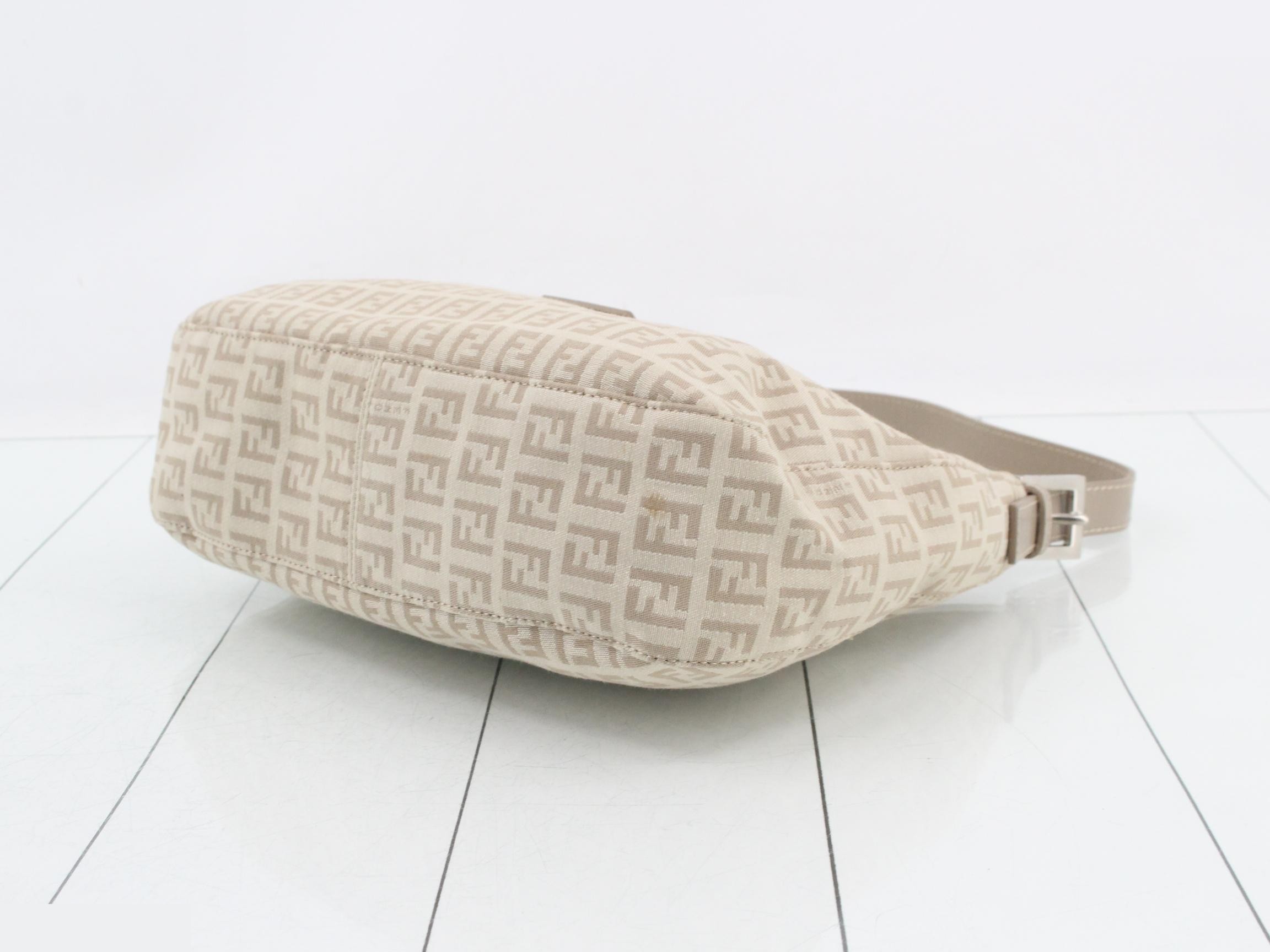 Zucchino Shoulder Bag — view 6