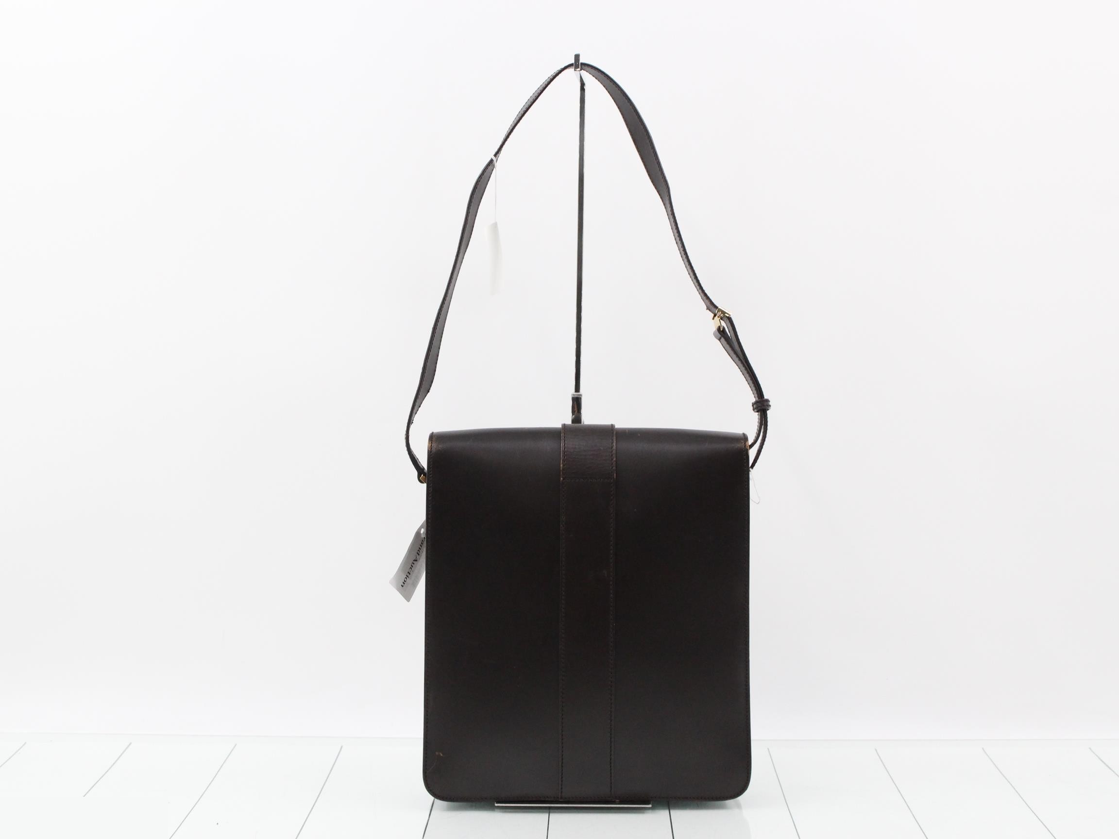 Tiger metal fittings shoulder bag — view 2