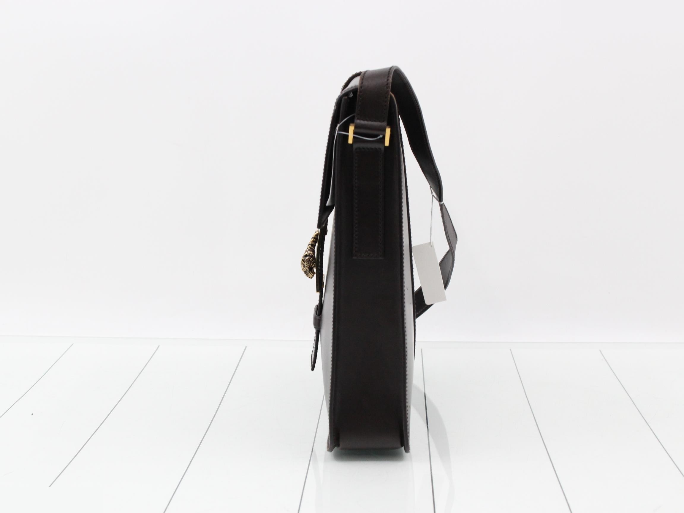 Tiger metal fittings shoulder bag — view 3
