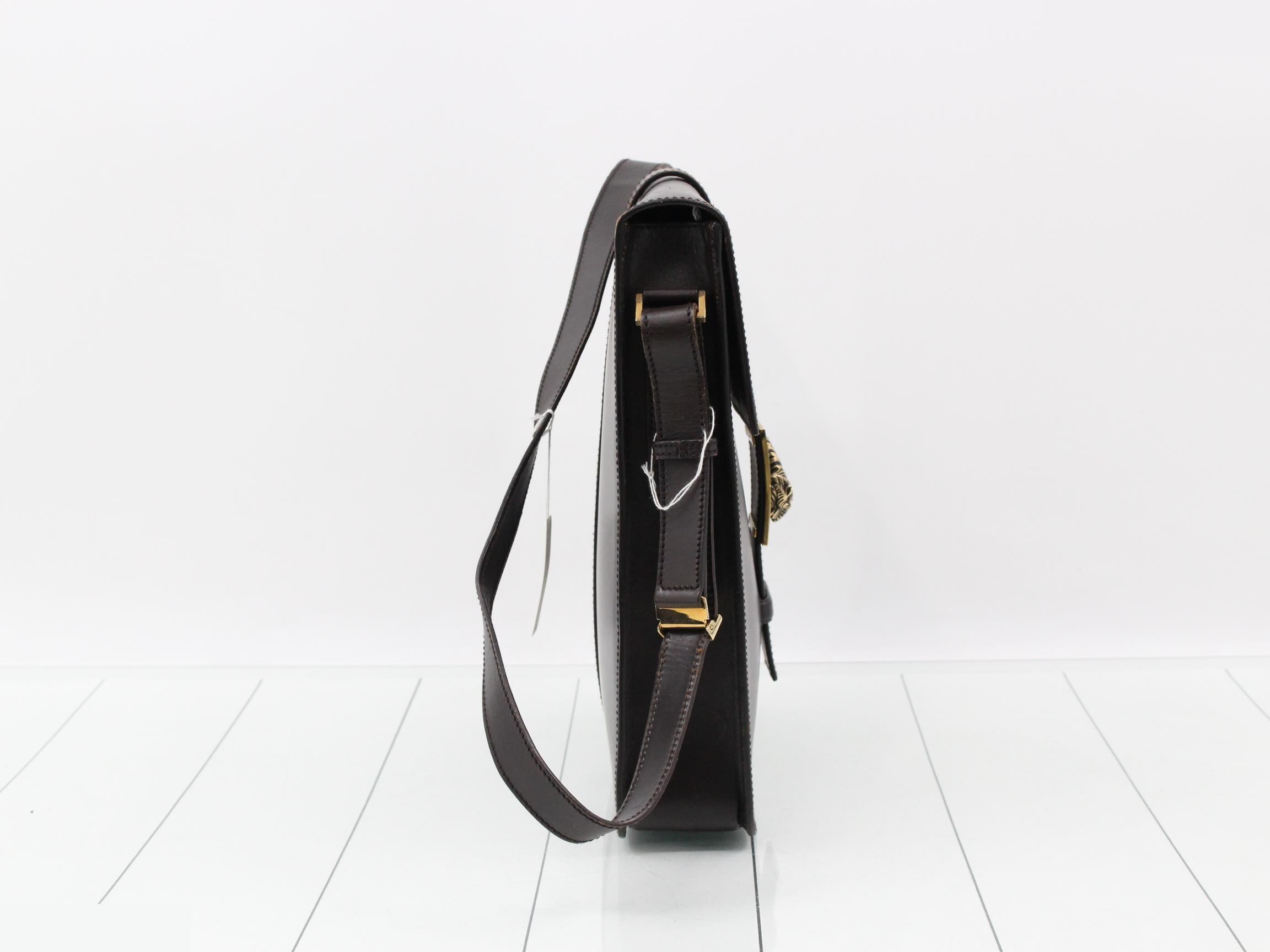 Tiger metal fittings shoulder bag — view 4