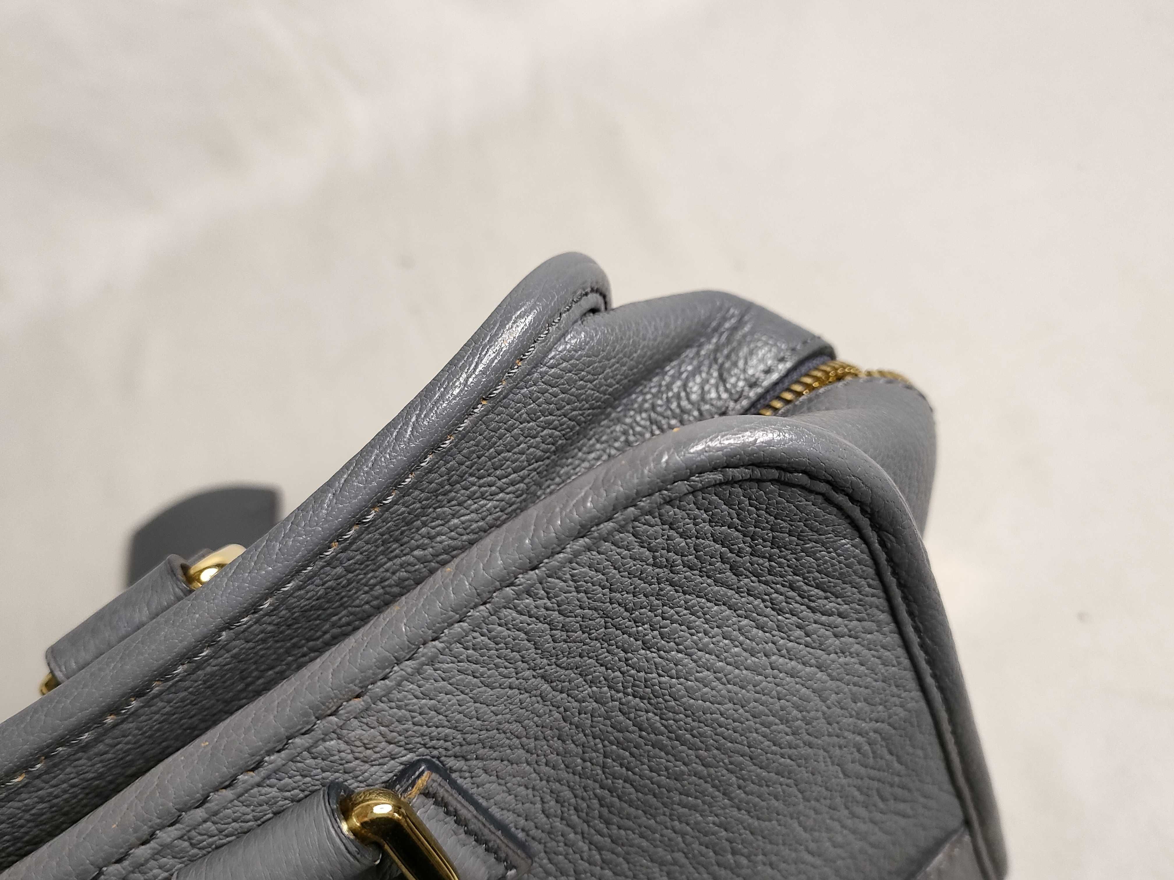 SG- Anagram Amazona 28 Leather Handbag Gray — view 14