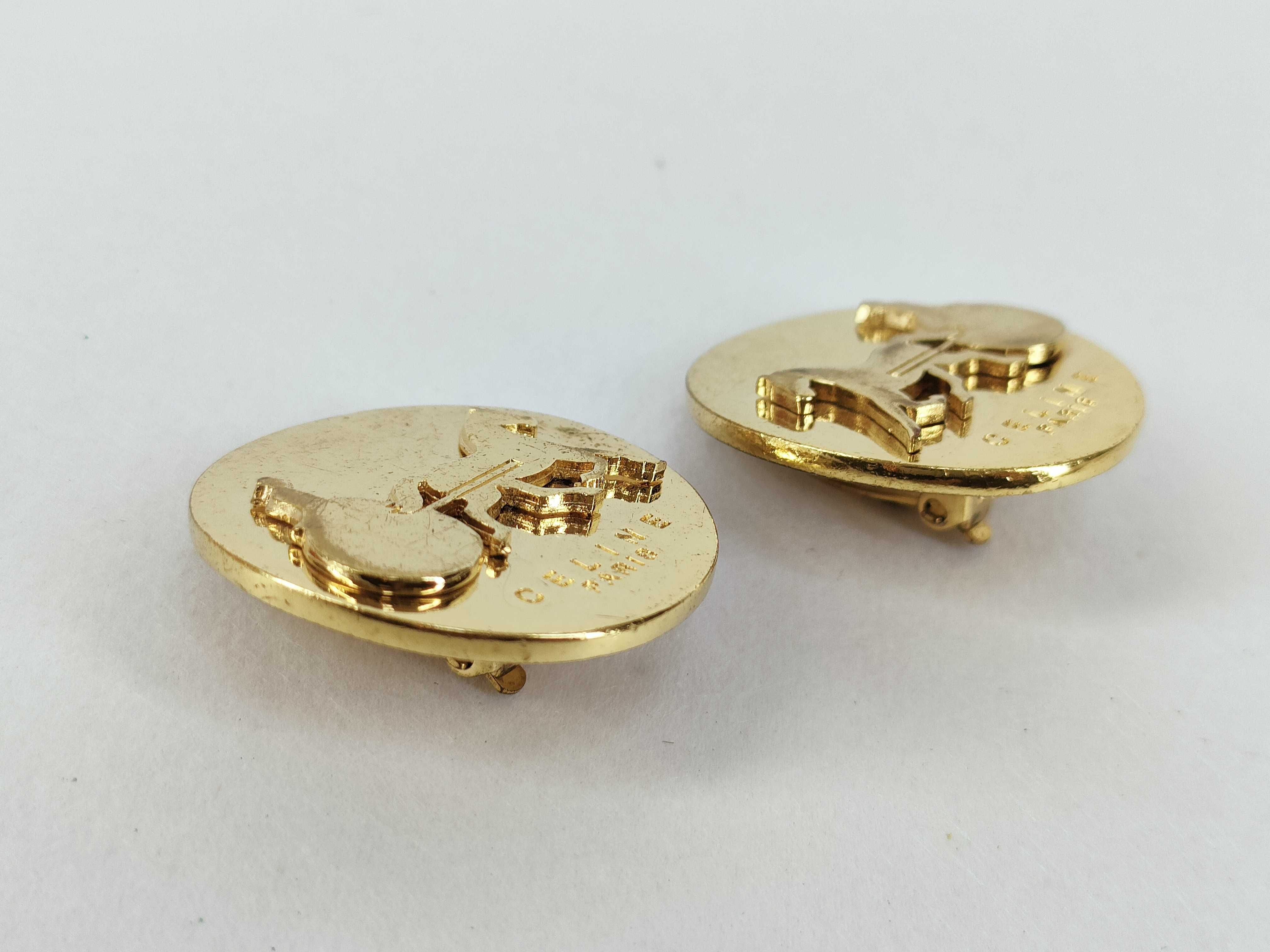 earrings, gold, carriage motif. — view 2